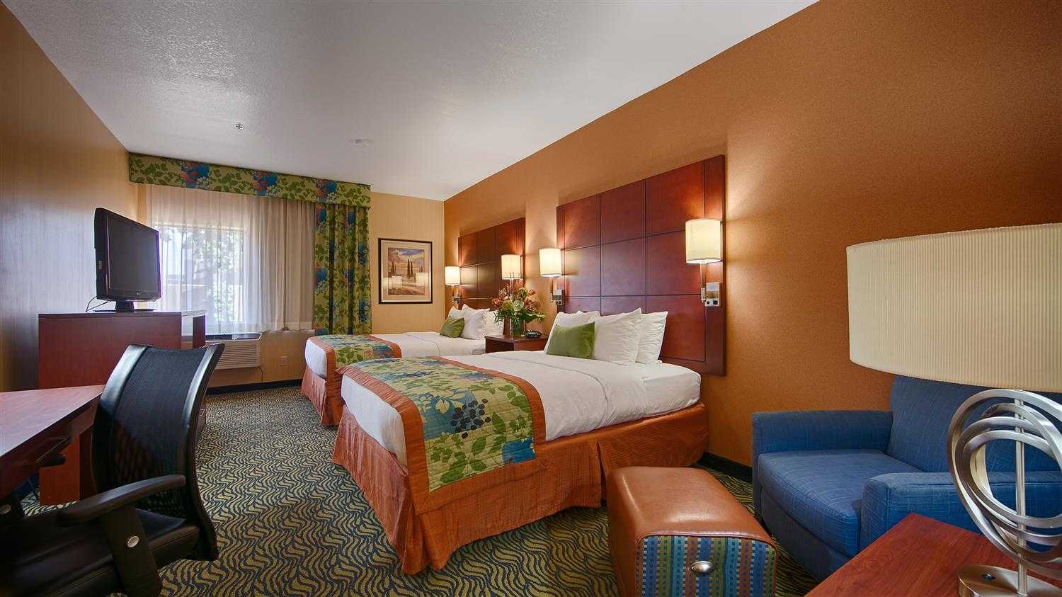 Best Western Plus Fresno Inn in Fresno, CA