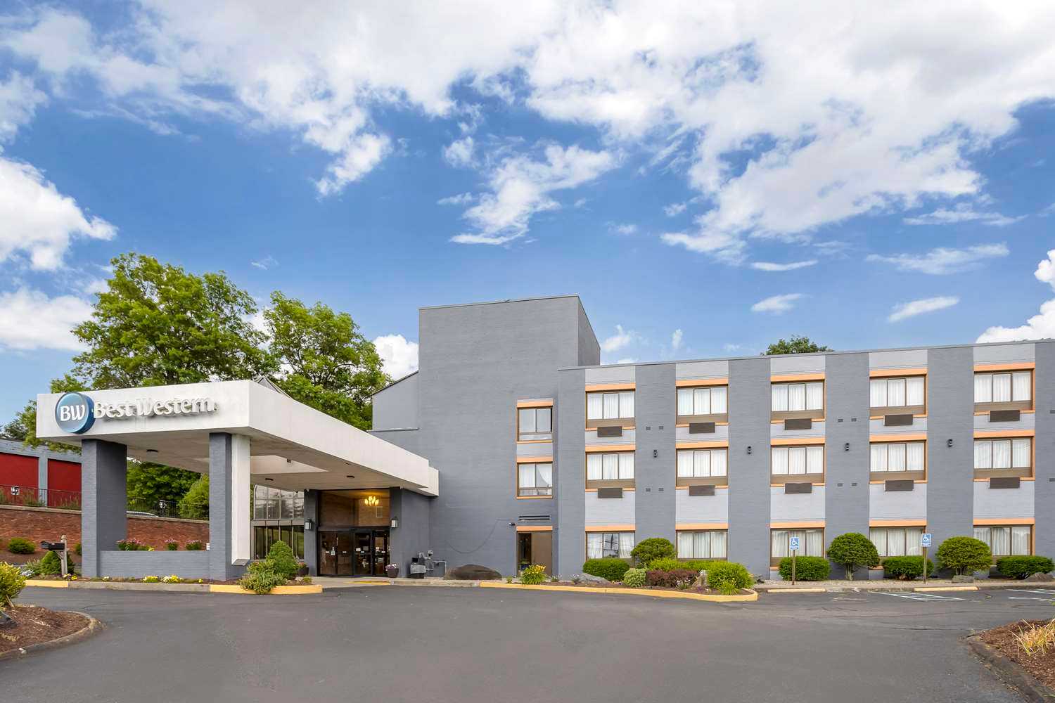 Best Western Danbury/Bethel in Bethel, CT