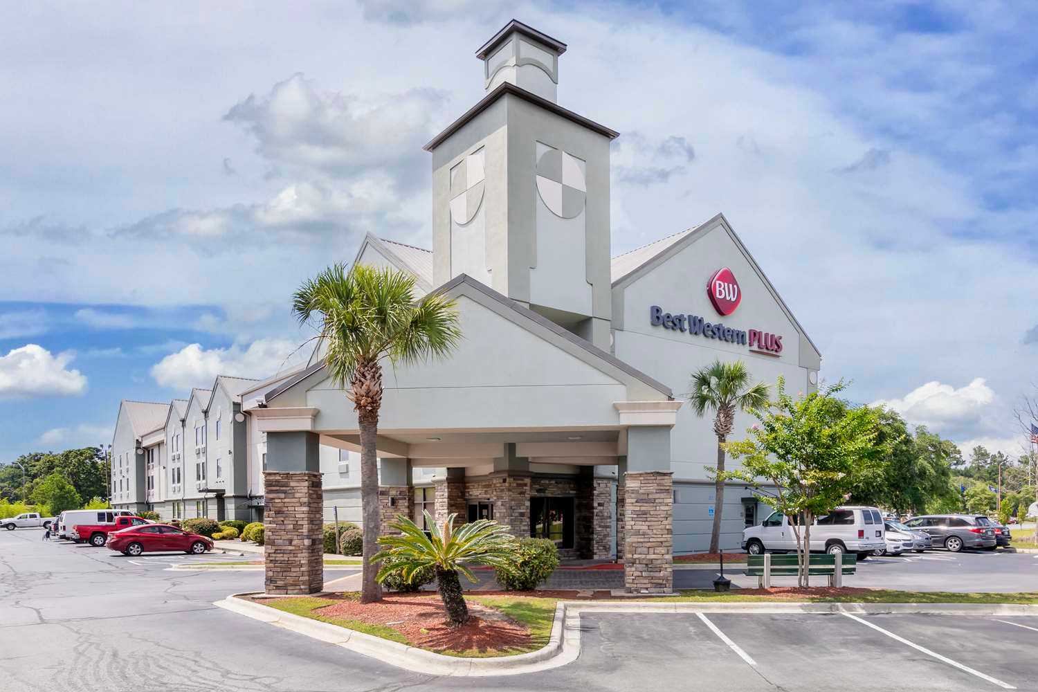 Best Western Plus Savannah Airport Inn & Suites in Pooler, GA