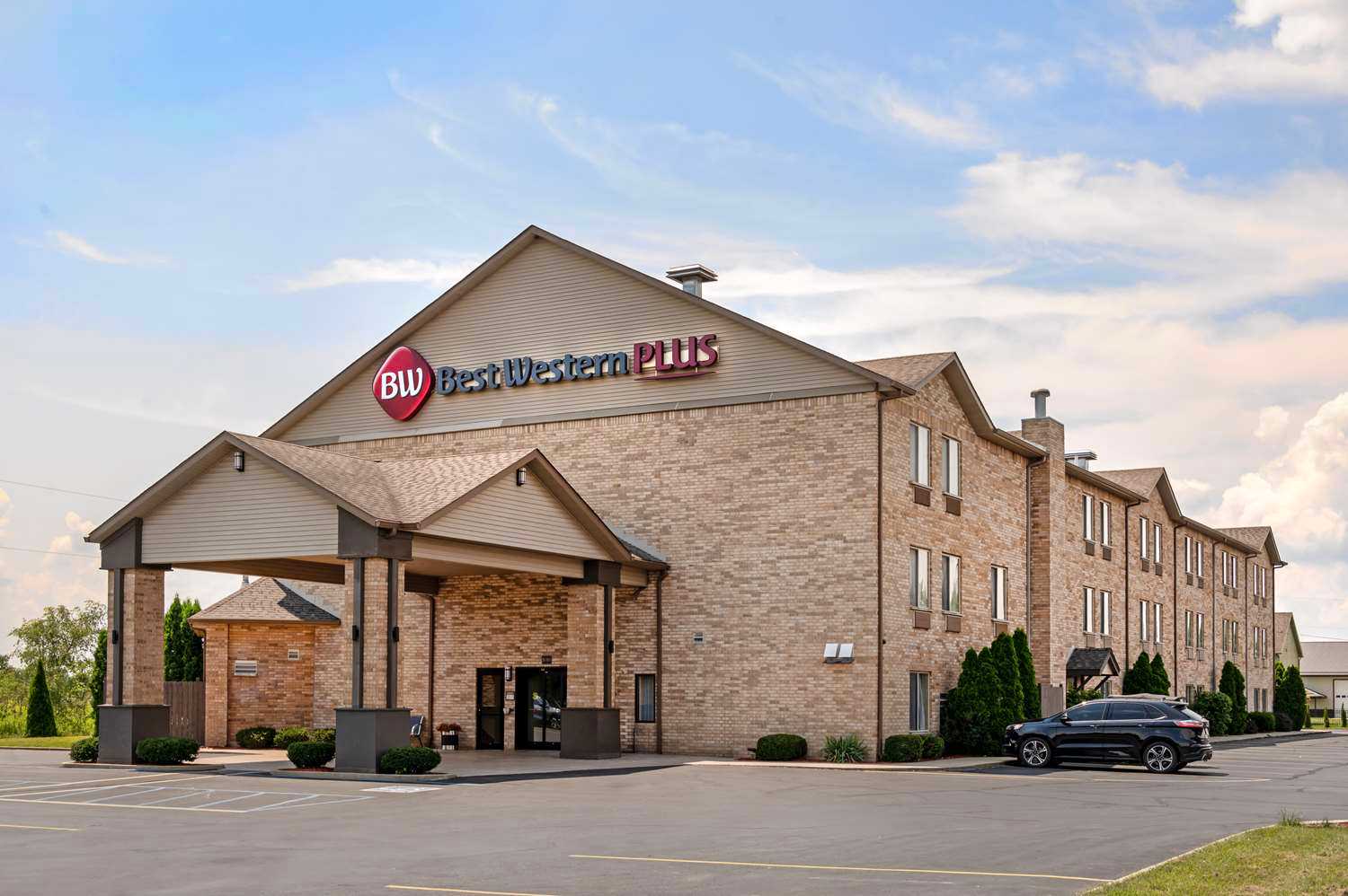 Best Western Plus Howe Inn in Howe, IN