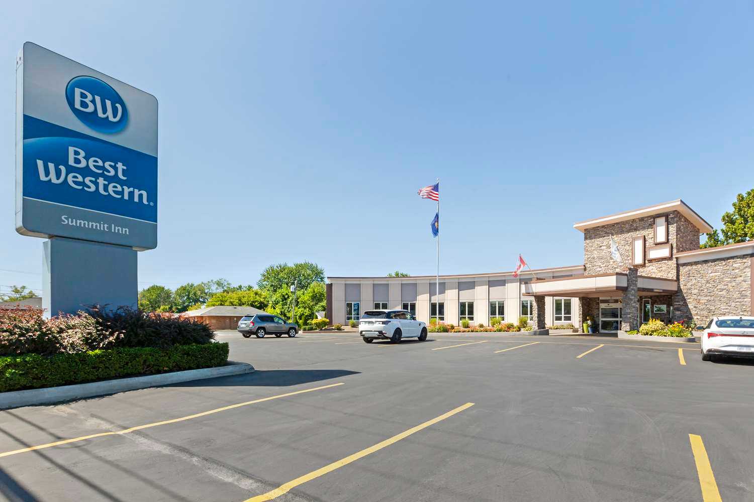 Best Western Summit Inn in Niagara Falls, NY