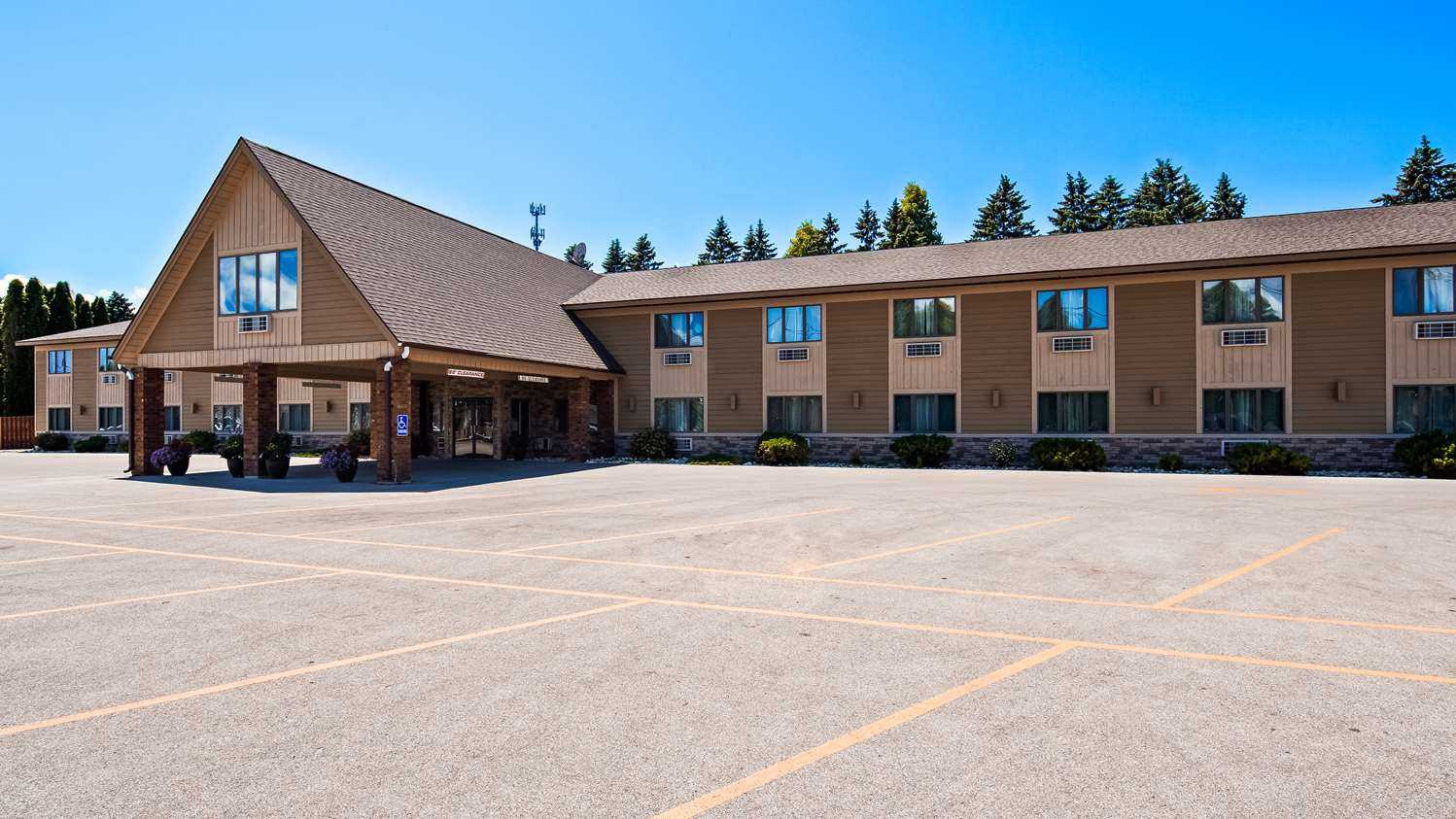 Best Western Maritime Inn in Sturgeon Bay, WI