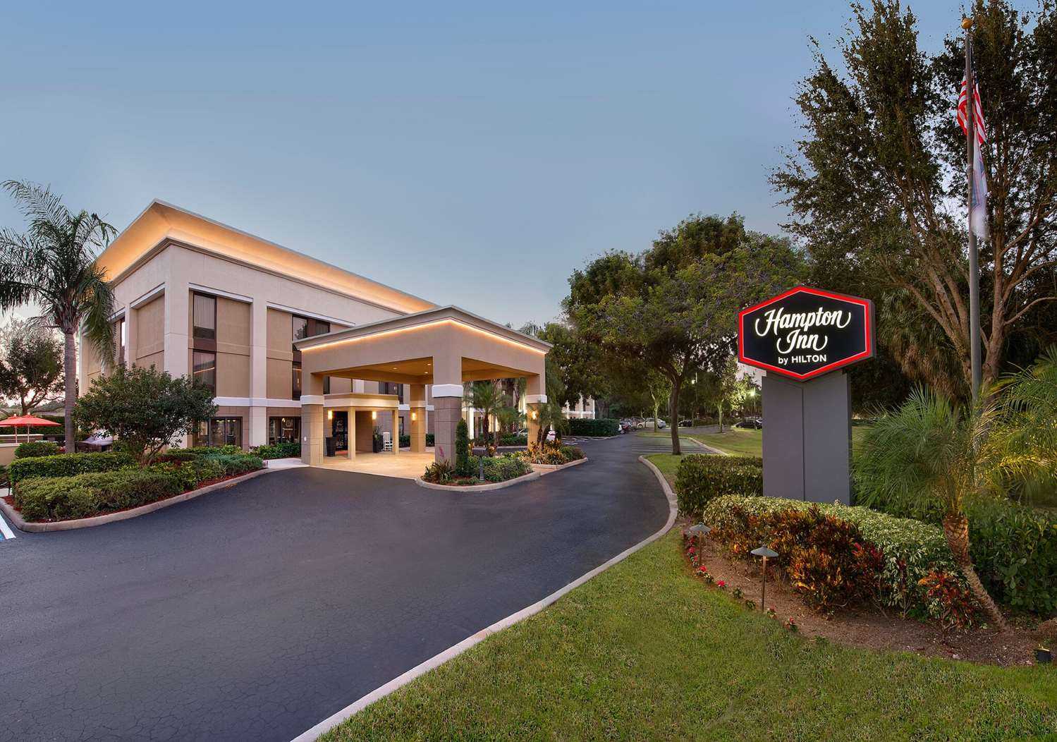 Hampton Inn Naples-I-75 in Naples, FL