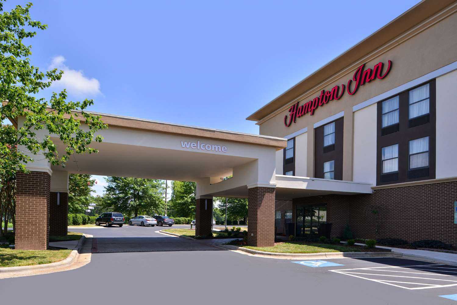 Hampton Inn Greensboro-East in McLeansville, NC