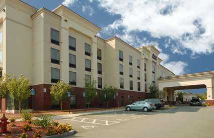 Hampton Inn & Suites Manchester-Bedford in Bedford, NH