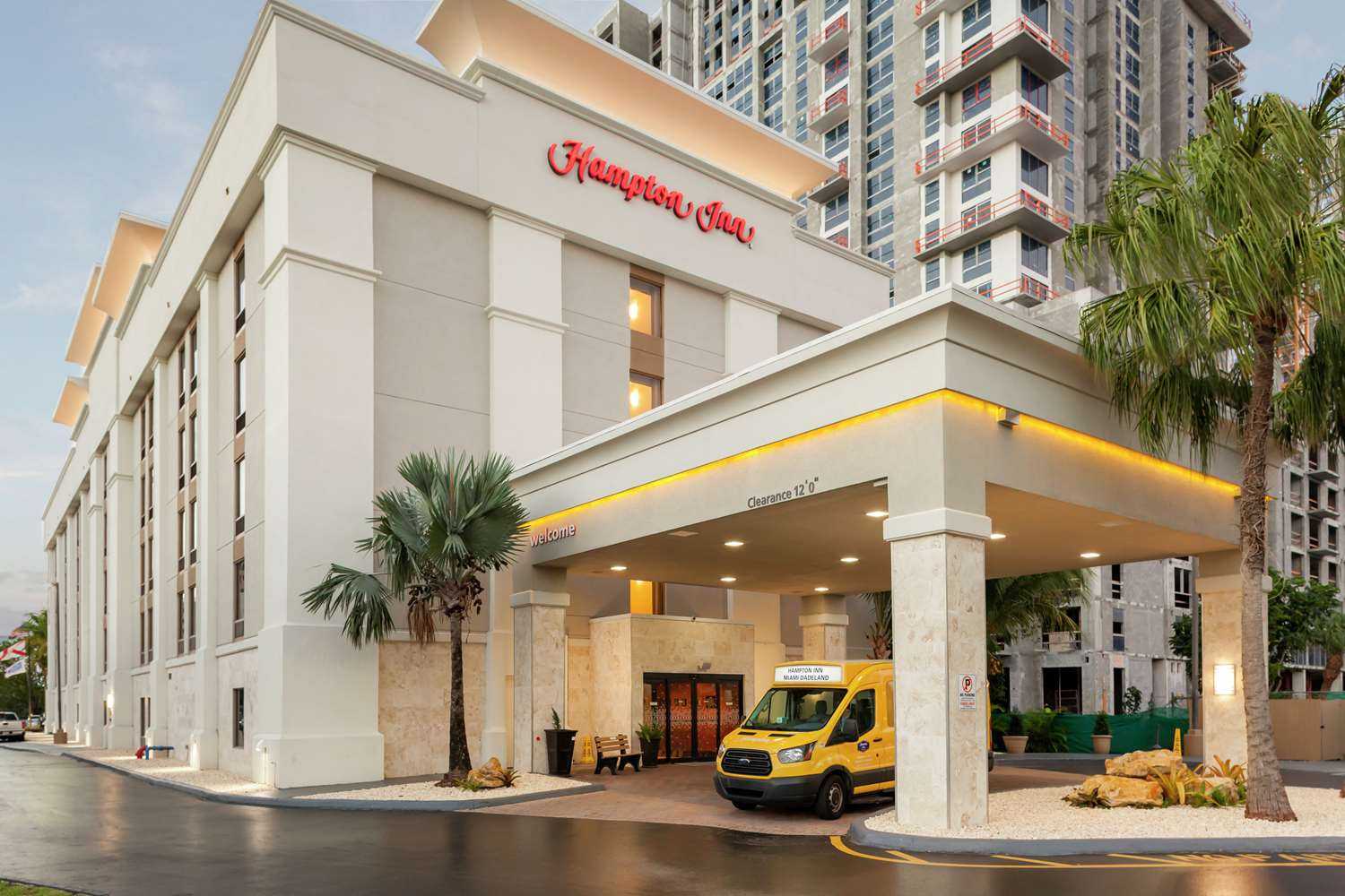 Hampton Inn Miami Dadeland in Miami, FL