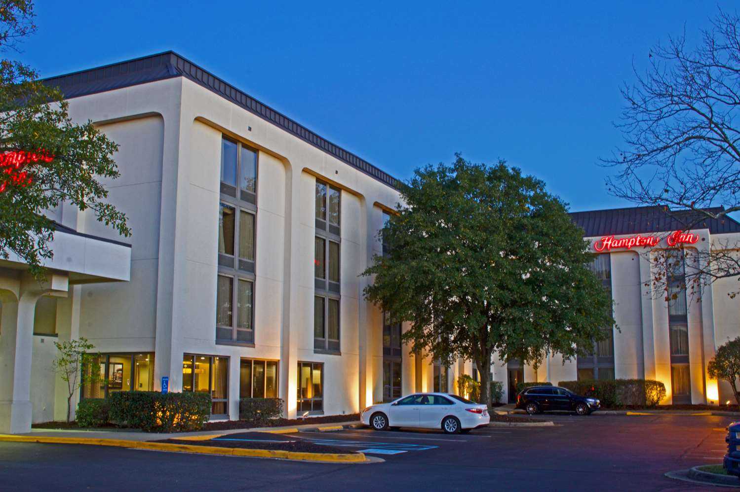 Hampton Inn Norfolk/Chesapeake (Greenbrier Area) in Chesapeake, VA