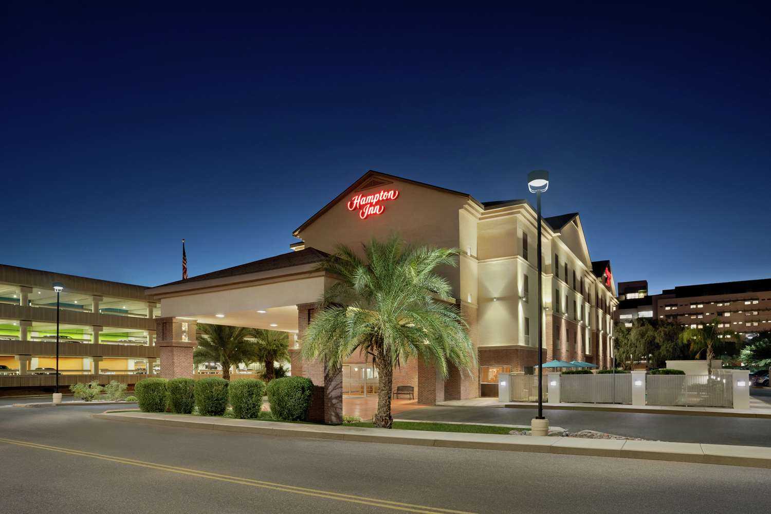 Hampton Inn Phoenix-Midtown-Downtown Area in Phoenix, AZ