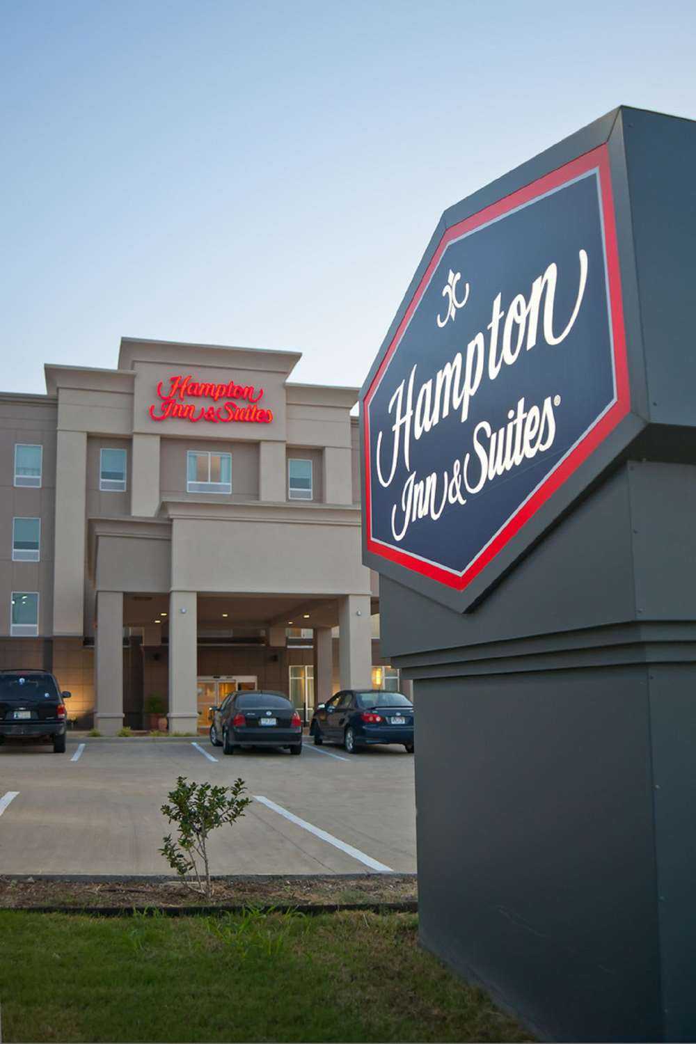 Hampton Inn & Suites Denison in Denison, TX