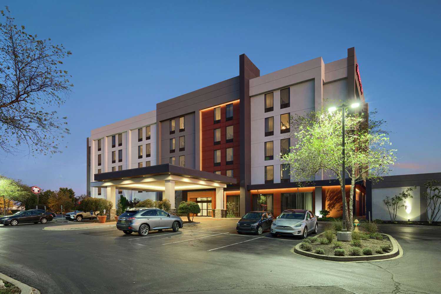 Hampton Inn Louisville-Northeast in Louisville, KY