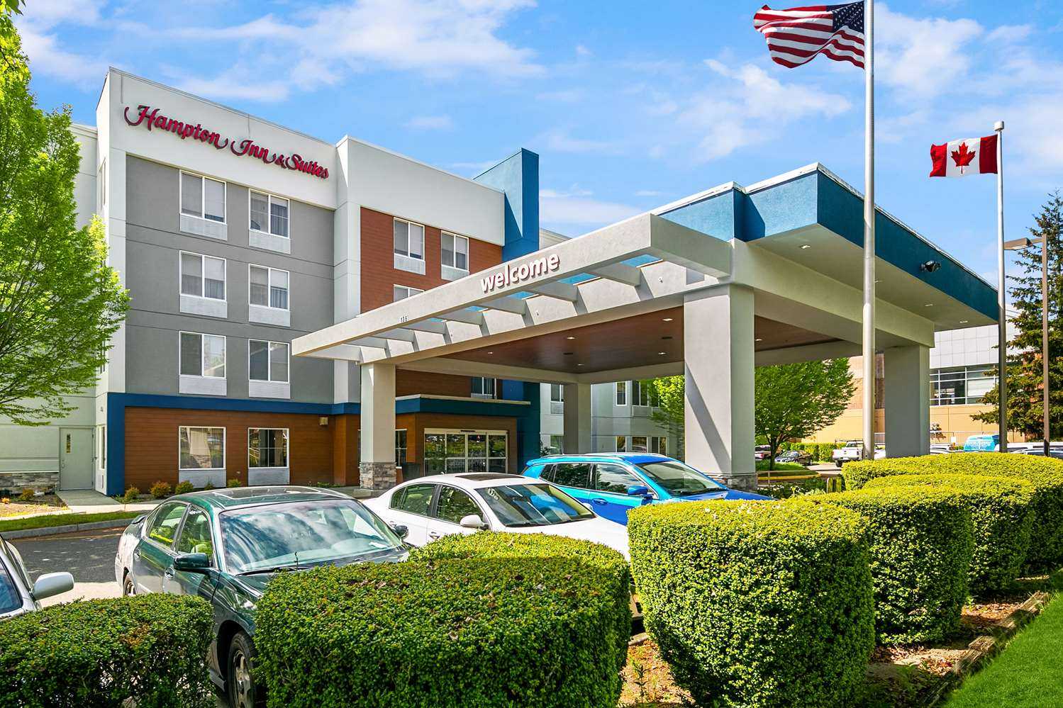 Hampton Inn & Suites Seattle-North/Lynnwood in Lynnwood, WA