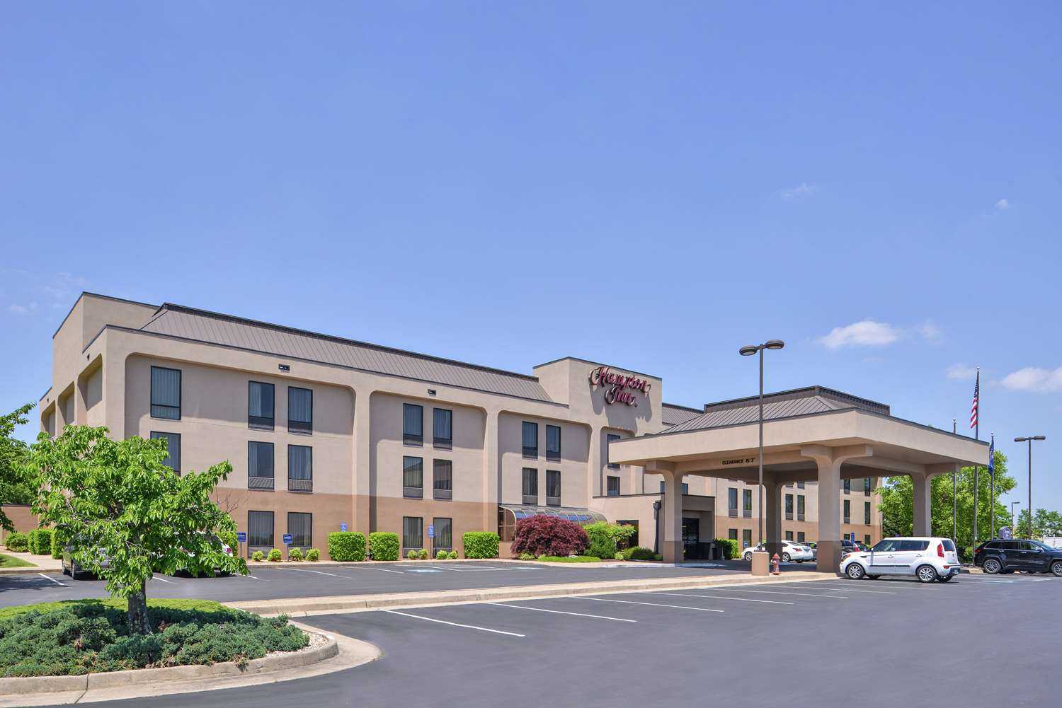 Hampton Inn Staunton in Staunton, VA