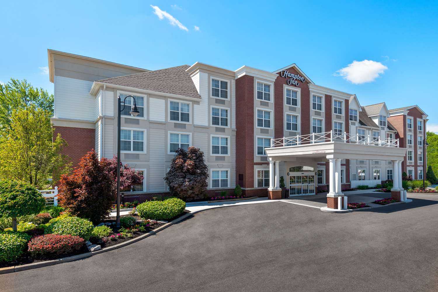 Hampton Inn Buffalo-Williamsville in Williamsville, NY