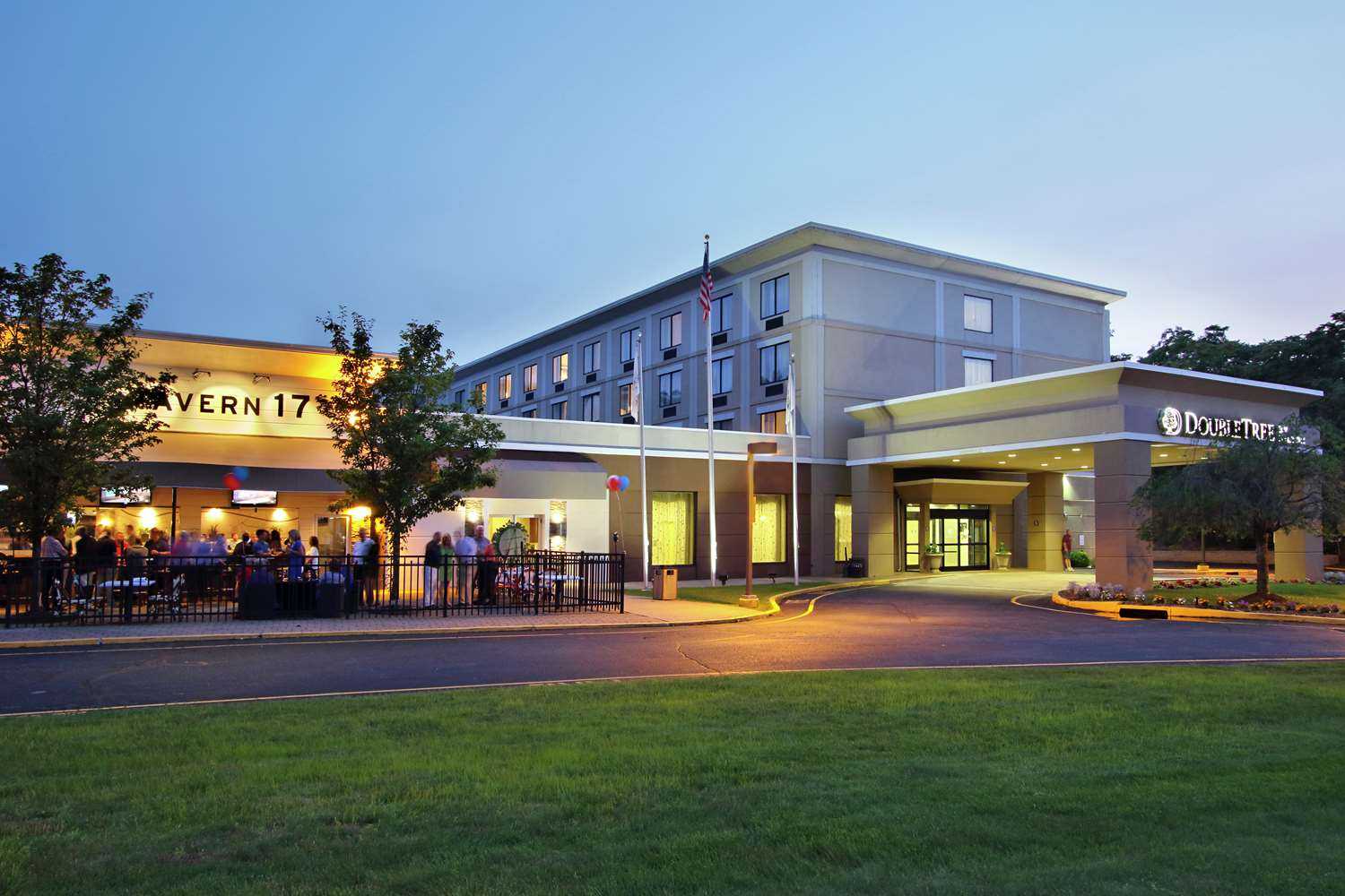 DoubleTree by Hilton Hotel Mahwah in Mahwah, NJ