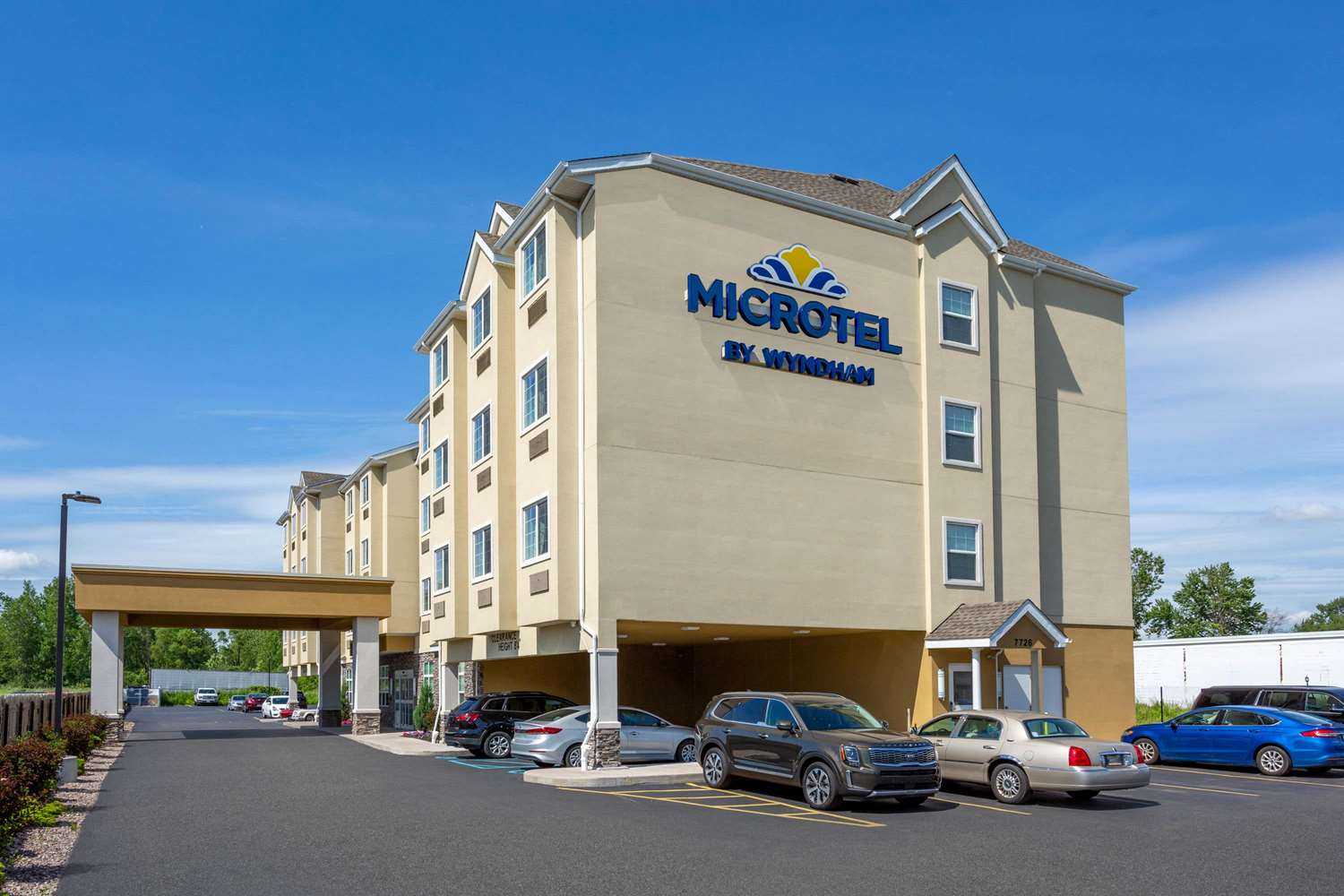 Microtel Inn & Suites by Wyndham Niagara Falls in Niagara Falls, NY