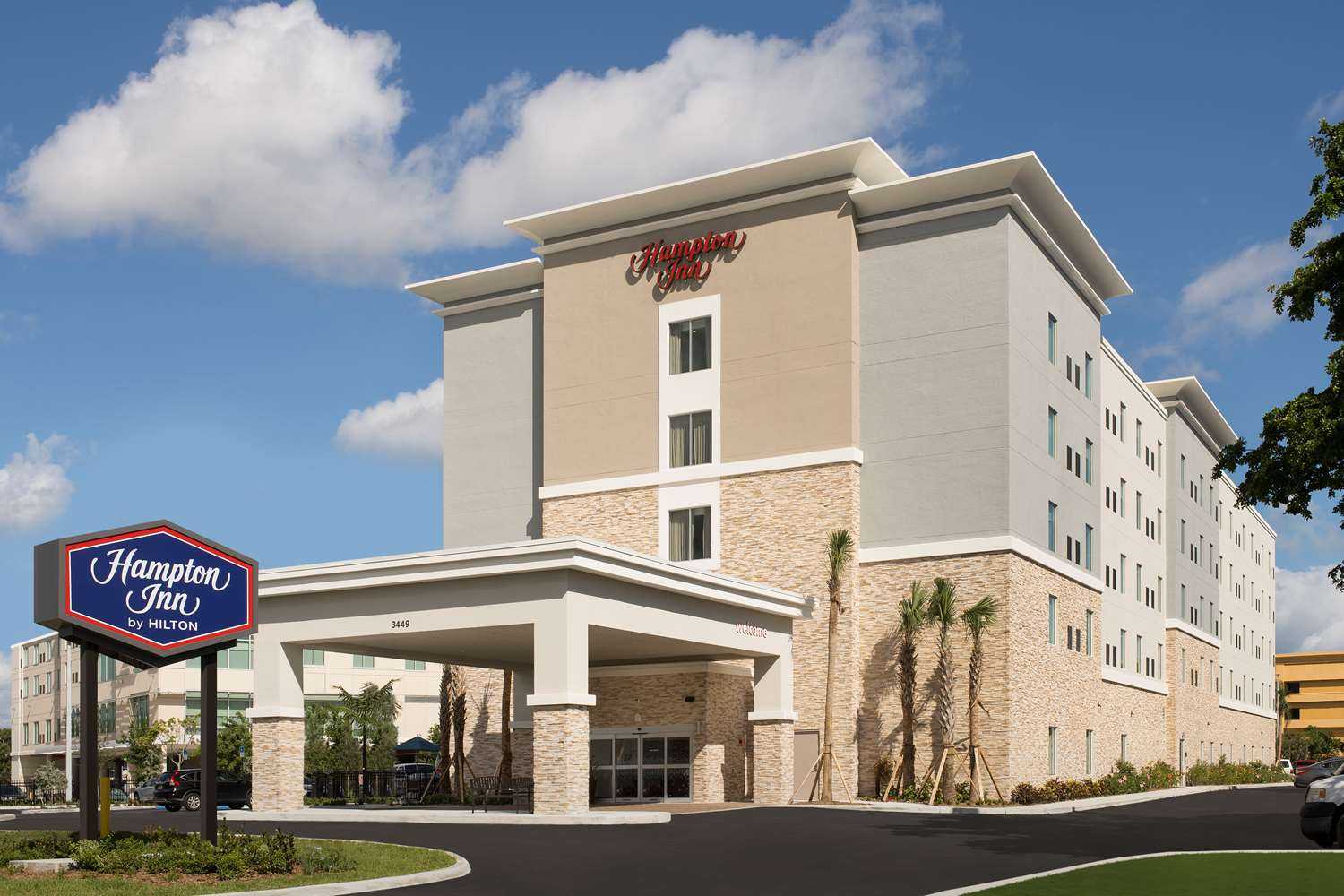 Hampton Inn Miami Airport East in Miami, FL