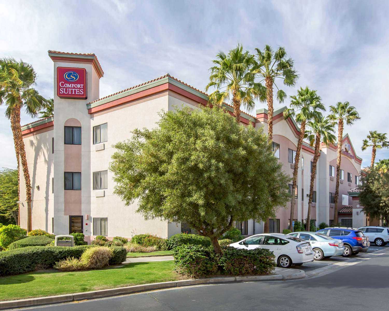 Comfort Suites Palm Desert I-10 in Palm Desert, CA