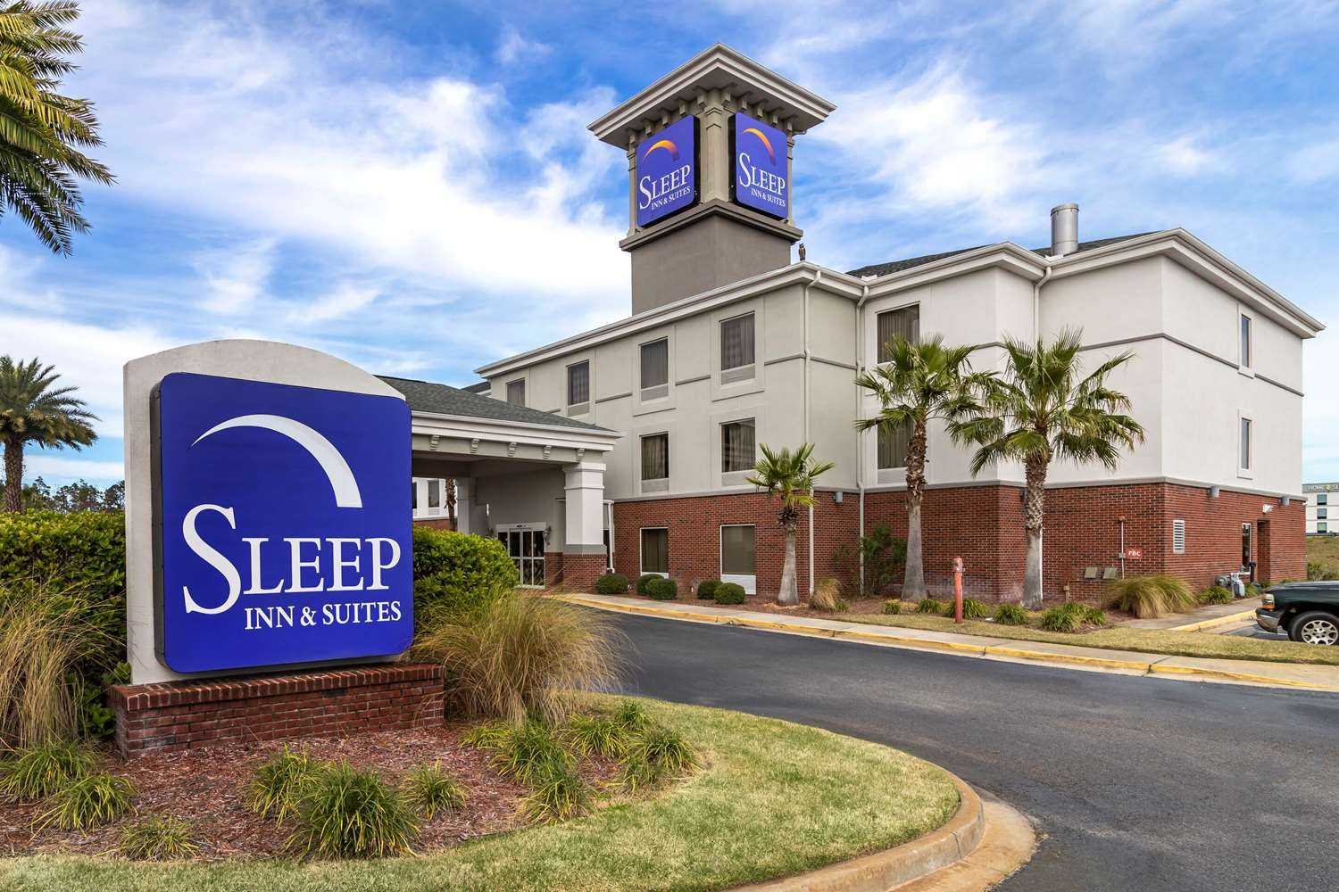 Sleep Inn and Suites Brunswick in Brunswick, GA