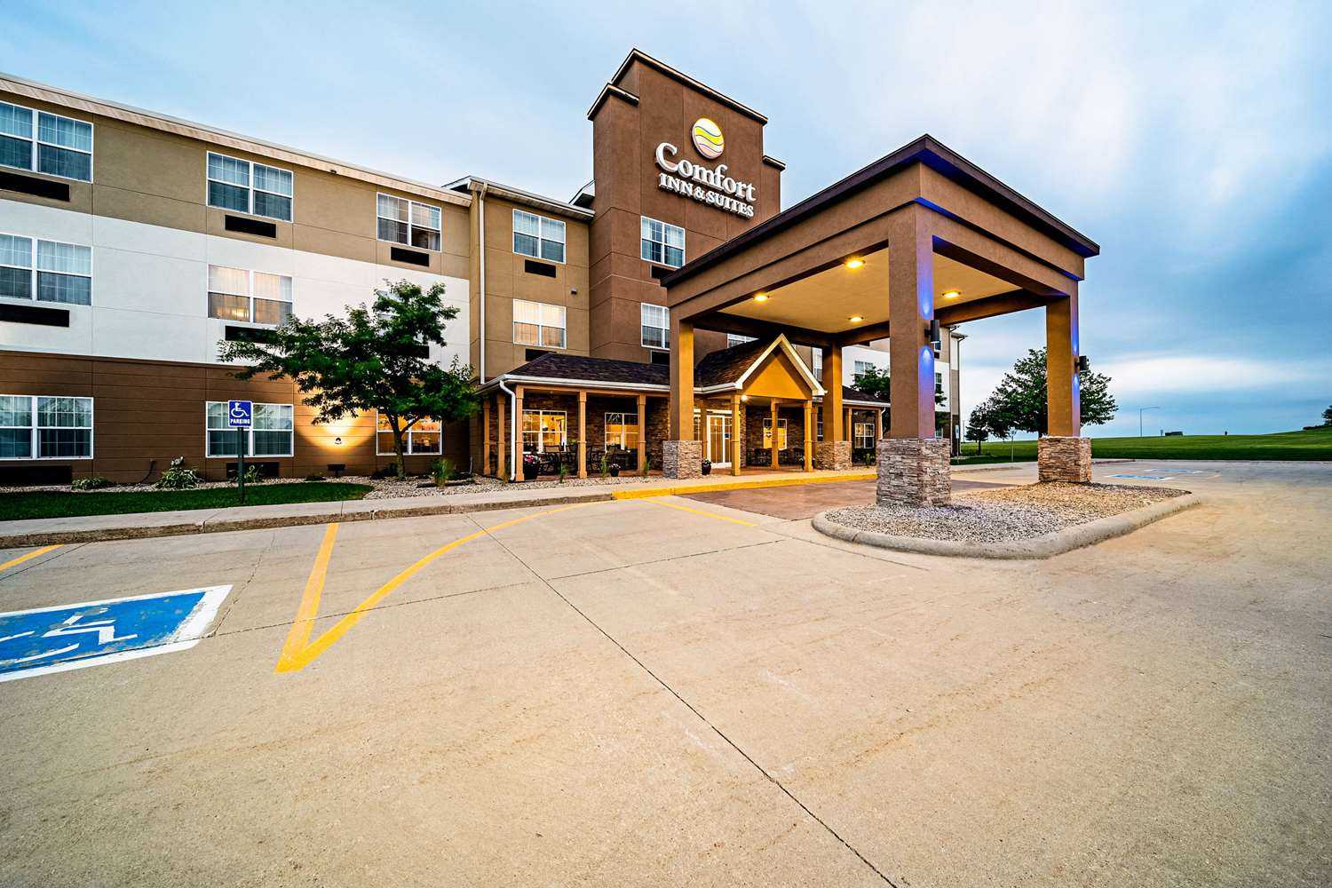 Comfort Inn and Suites in Independence, IA