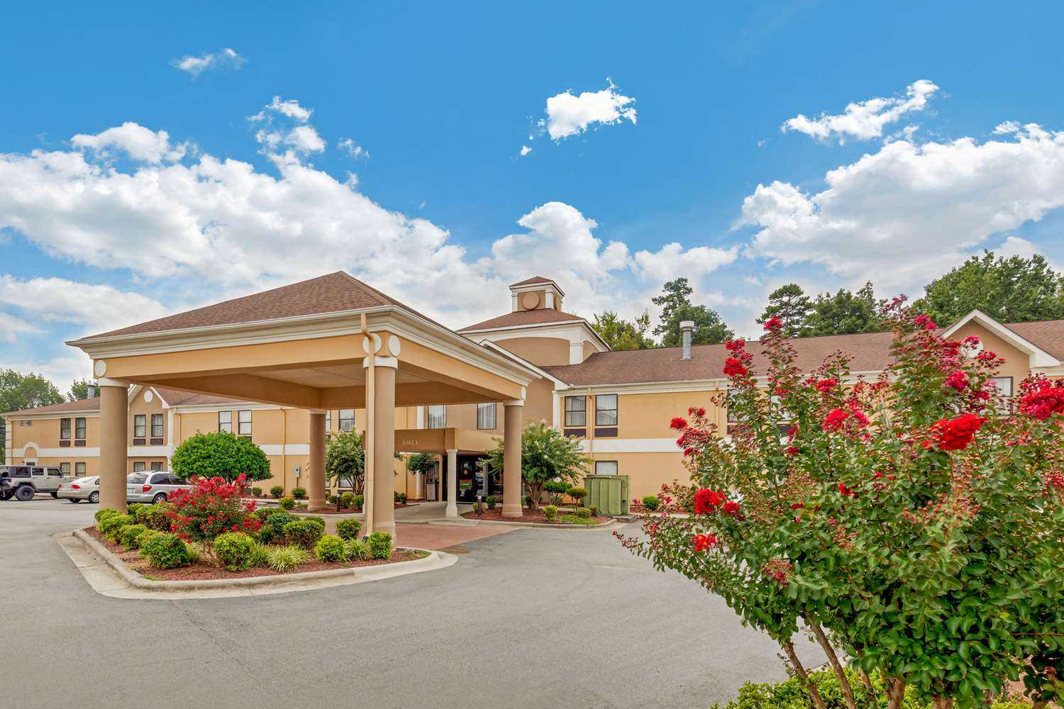 Quality Inn Near High Point University in Archdale, NC