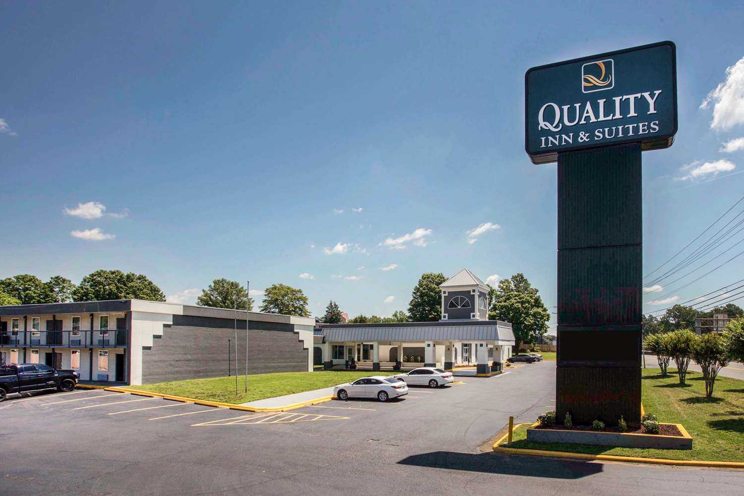 Quality Inn and Suites Univ Area in Charlotte, NC