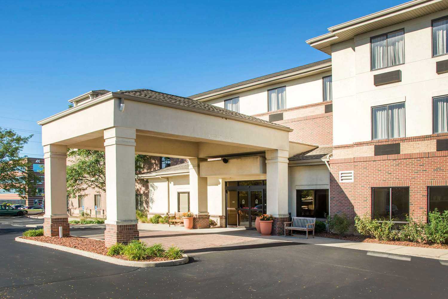 Comfort Inn and Suites West Chester-North Cincinna in West Chester, OH