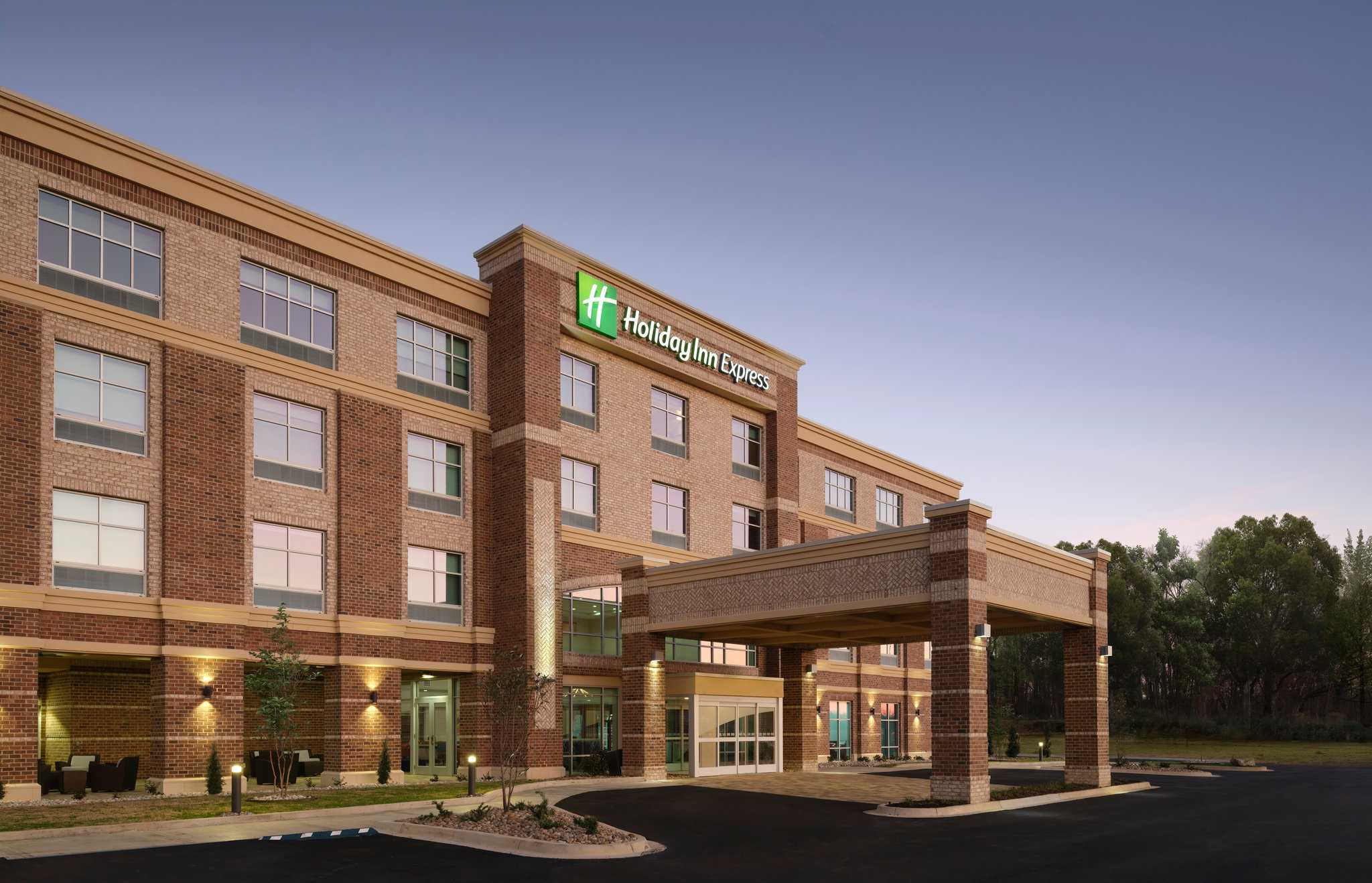 Holiday Inn Express Jackson - Ridgeland in Ridgeland, MS