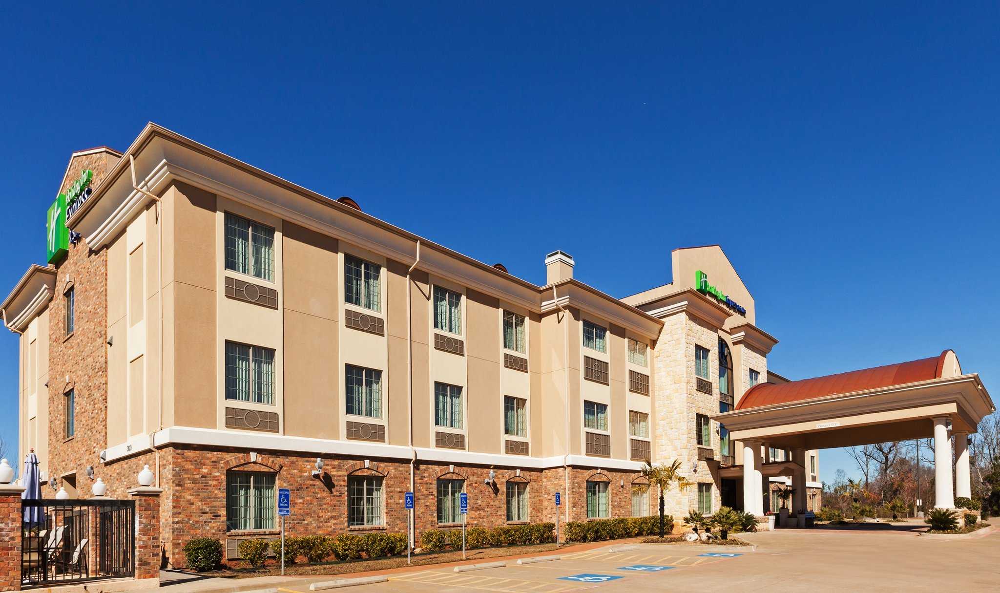 Holiday Inn Express Hotel & Suites Henderson-Traffic Star in 亨德森, TX