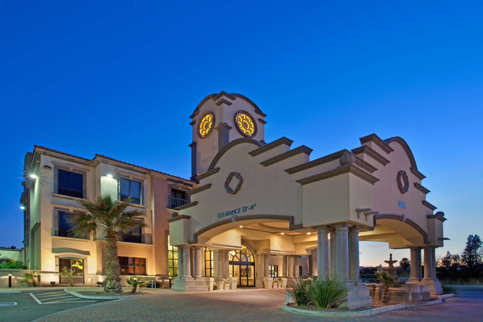 Holiday Inn Express Hotel & Suites Tucson Mall in Tucson, AZ