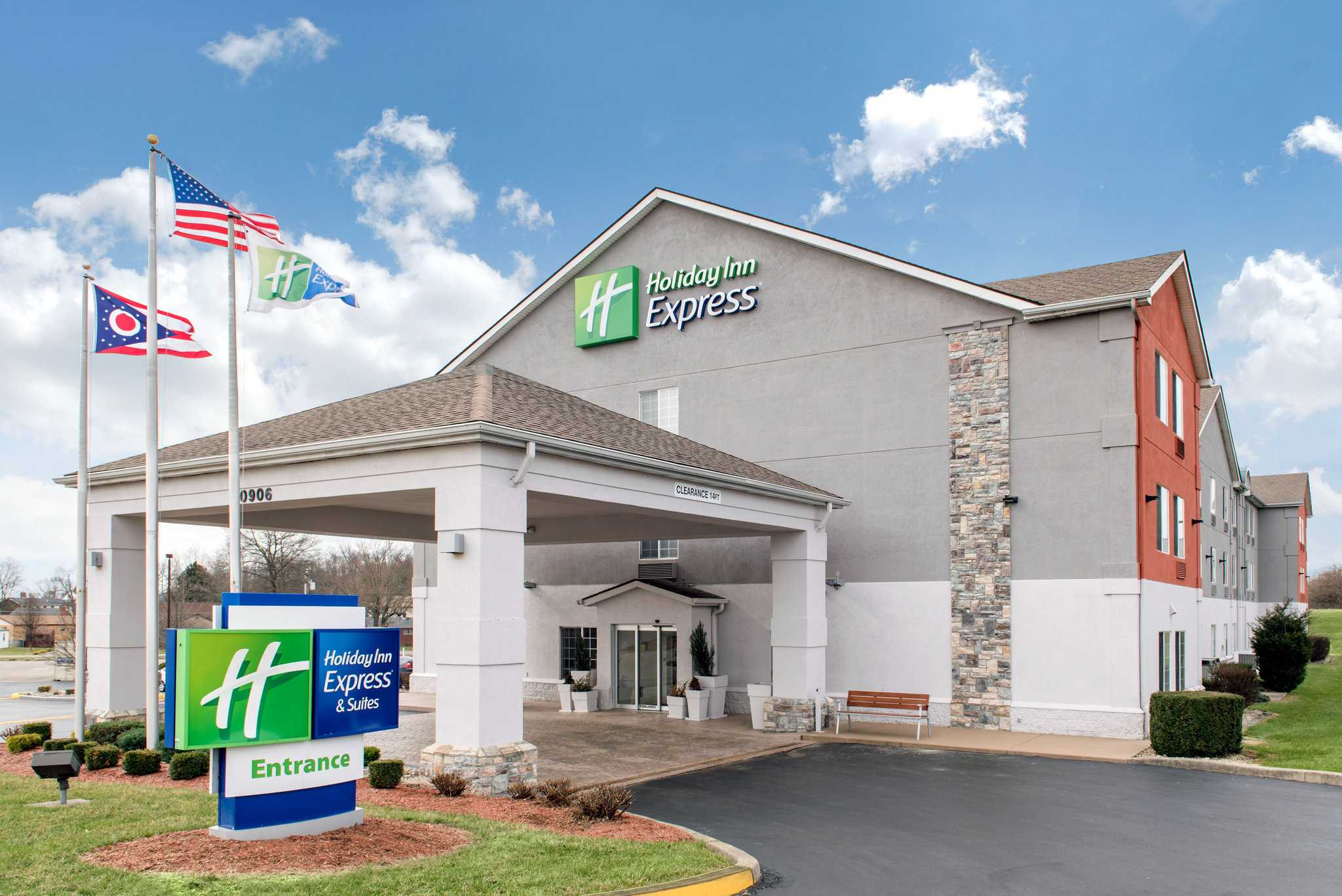 Holiday Inn Express Hotel & Suites - Harrison in Harrison, OH