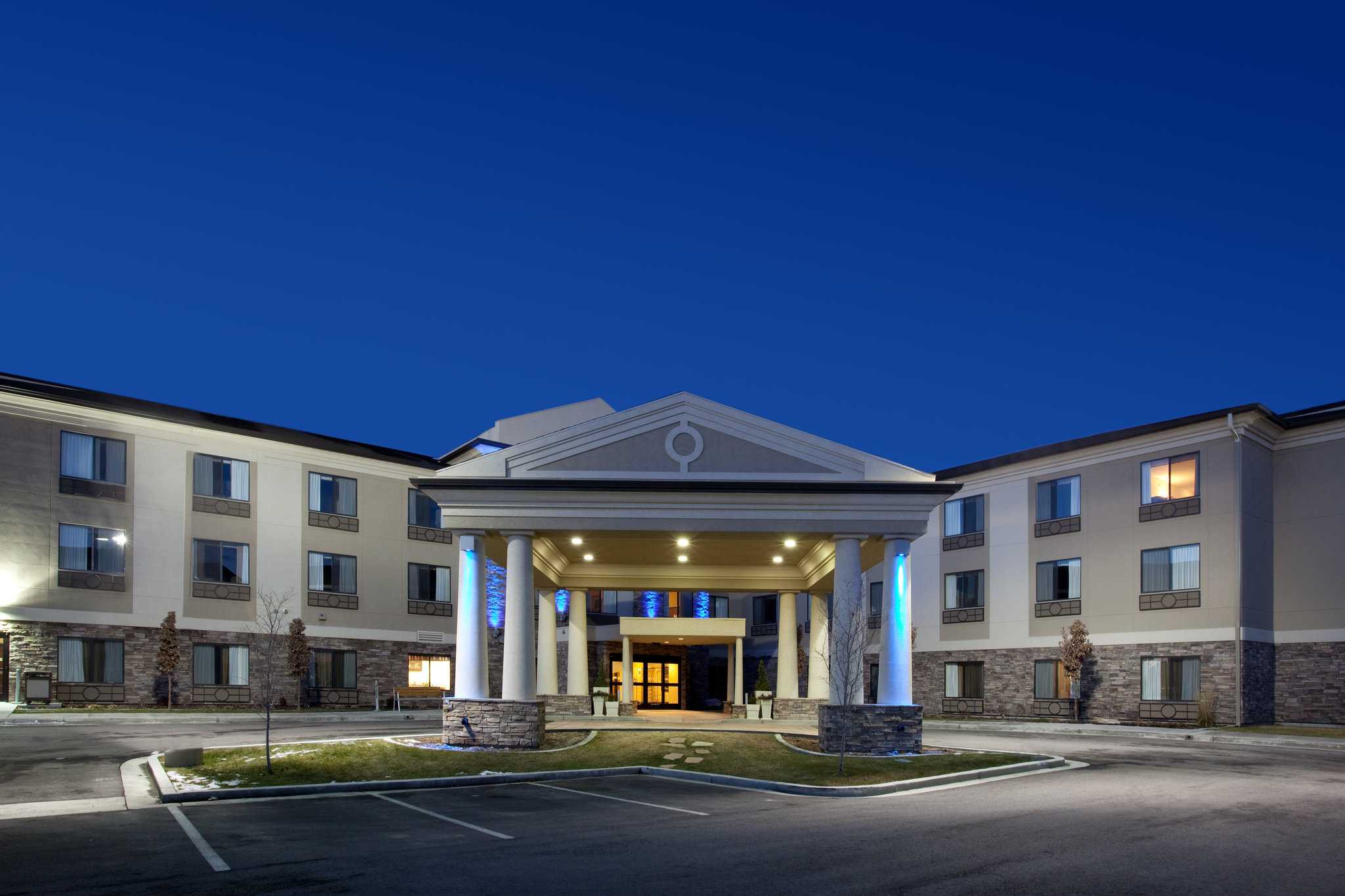 Holiday Inn Express Hotel & Suites Salt Lake City-Airport East in Salt Lake City, UT