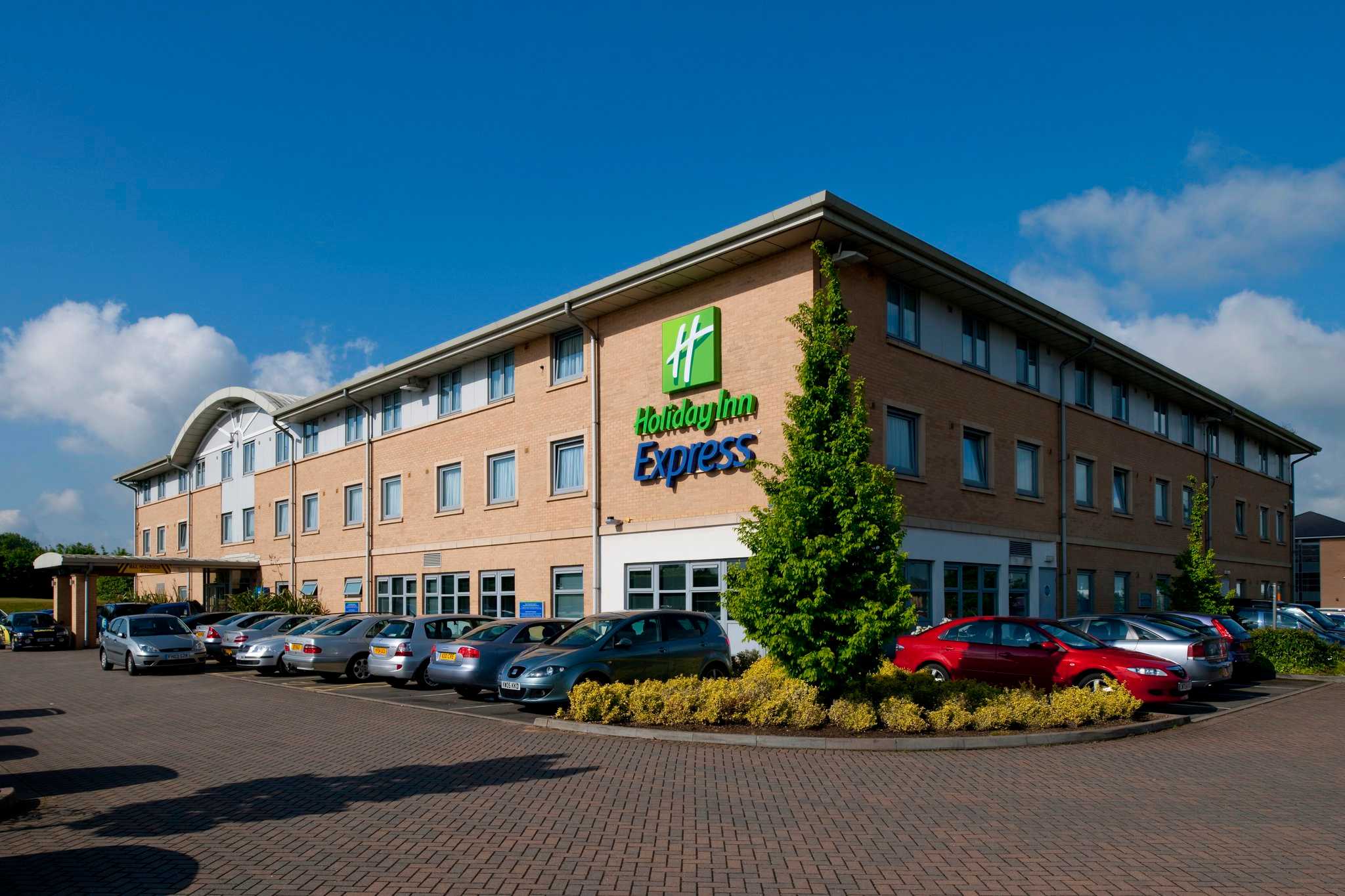 Holiday Inn Express East Midlands Airport in Carrera, GB1