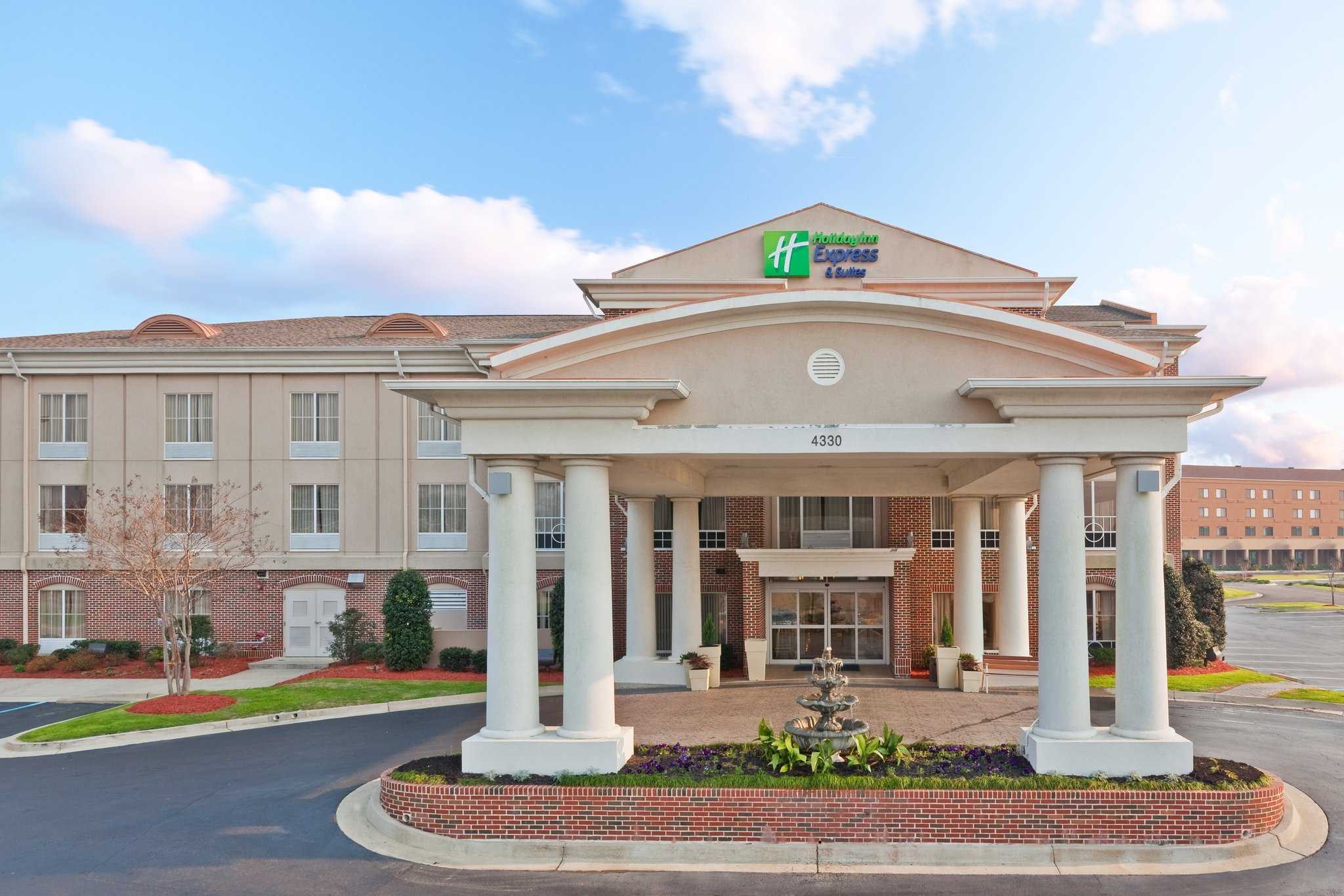 Holiday Inn Express Hotel & Suites Vicksburg in Vicksburg, MS