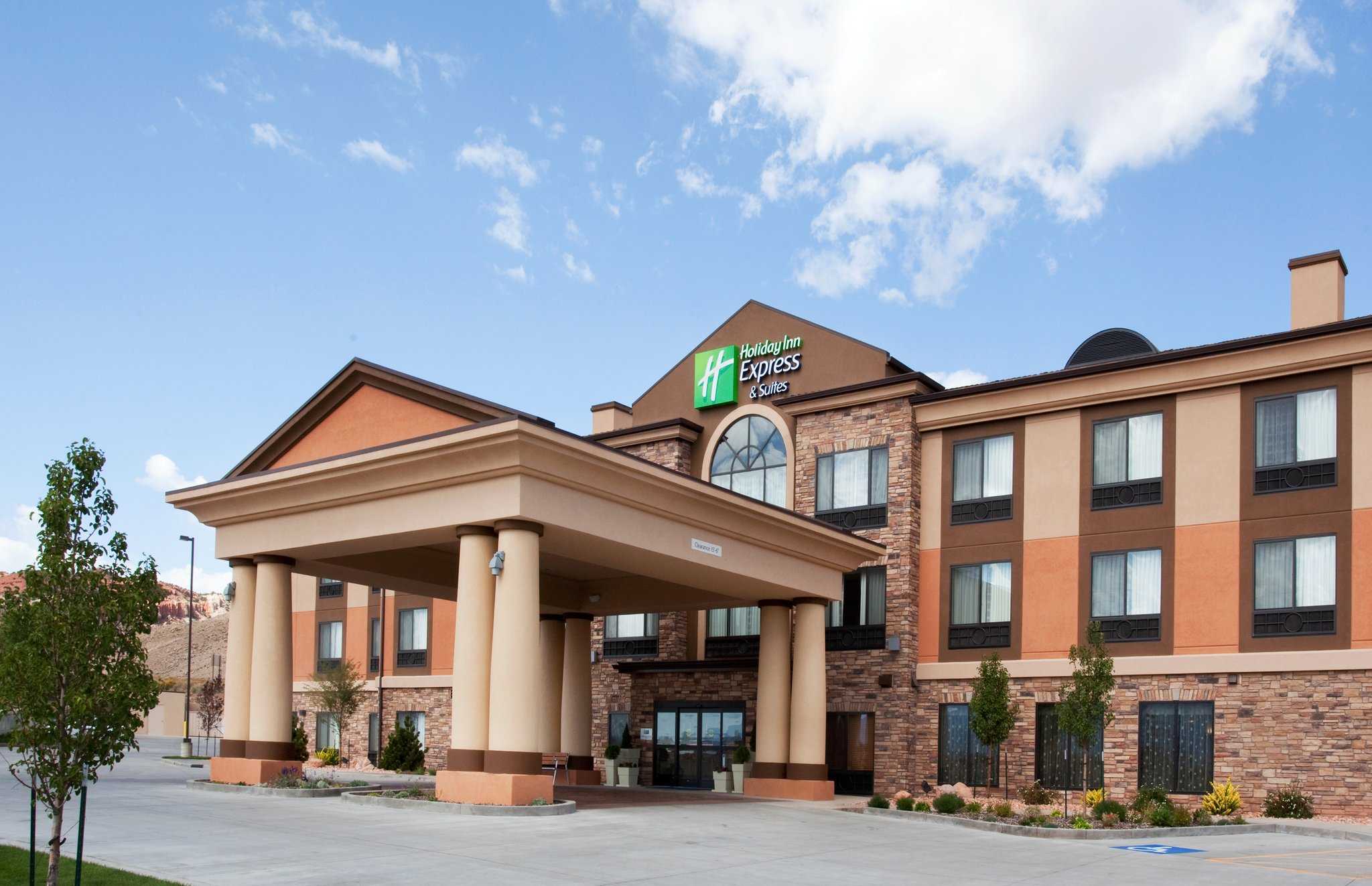 Holiday Inn Express Hotel & Suites Richfield in Richfield, UT