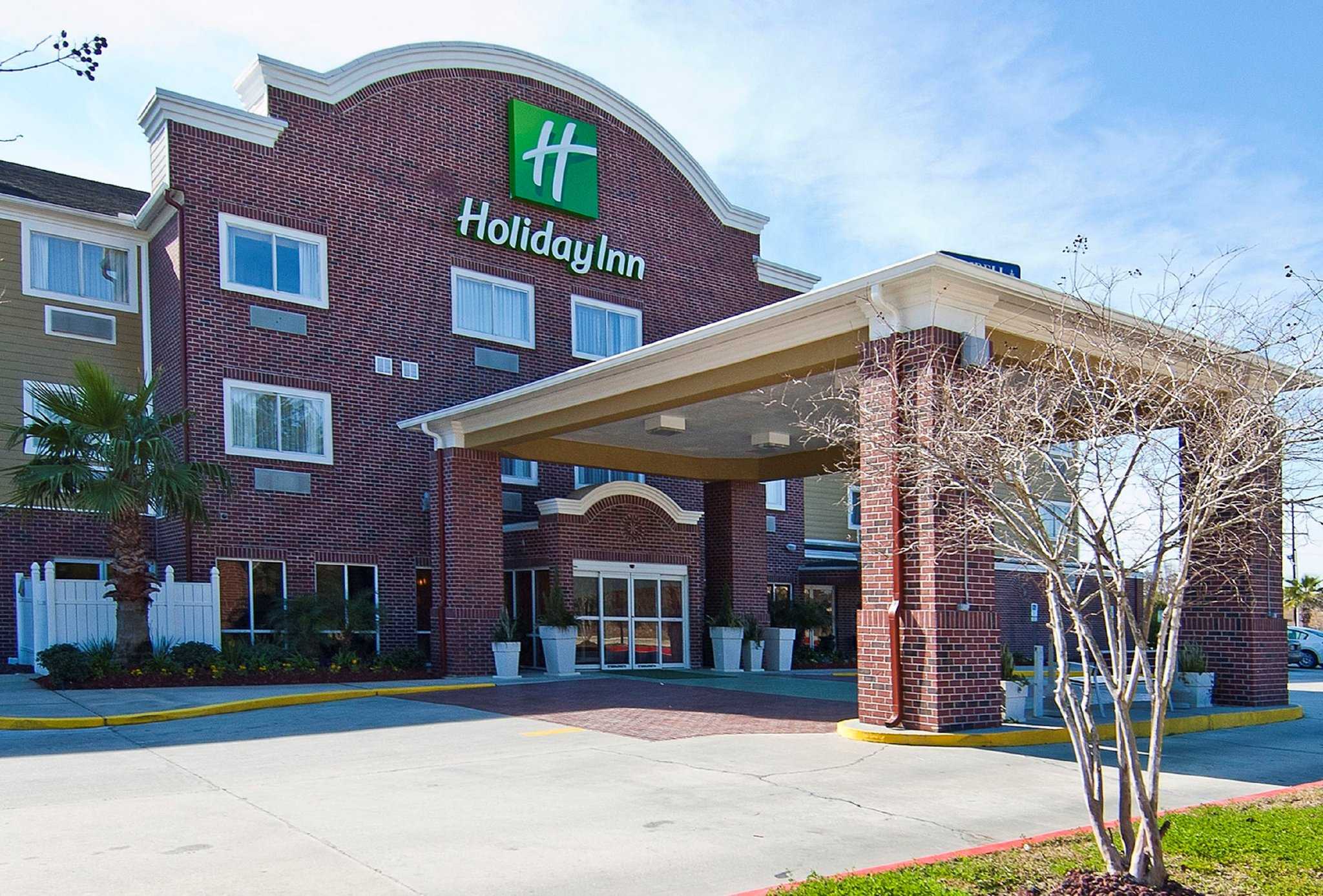 Holiday Inn & Suites Slidell - New Orleans Area in Slidell, LA