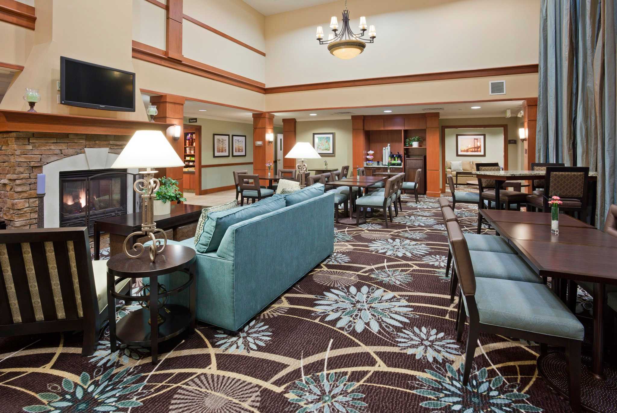 Staybridge Suites Minneapolis-Bloomington in Bloomington, MN