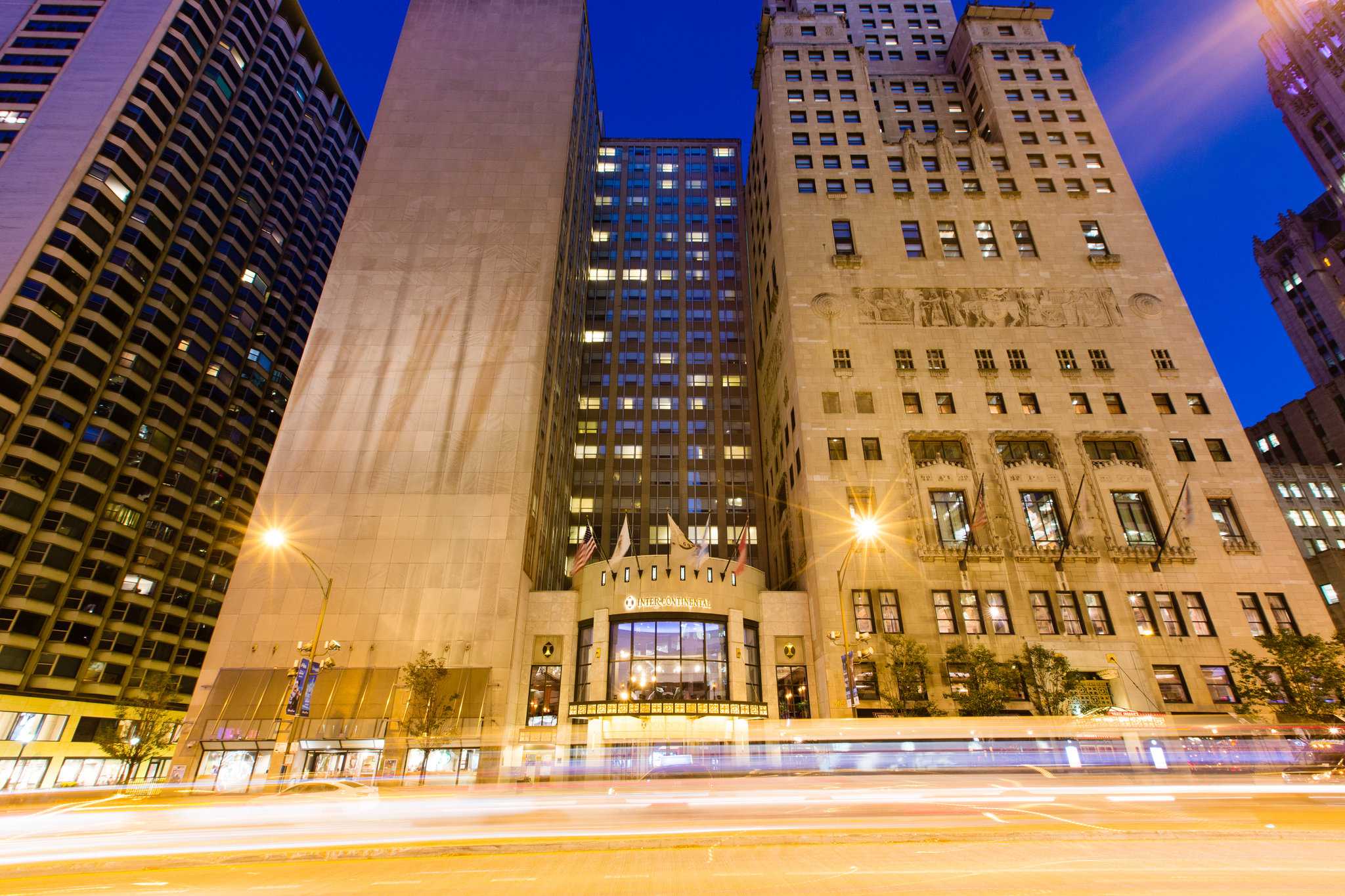 InterContinental Chicago Magnificent Mile в Чикаго, IL
