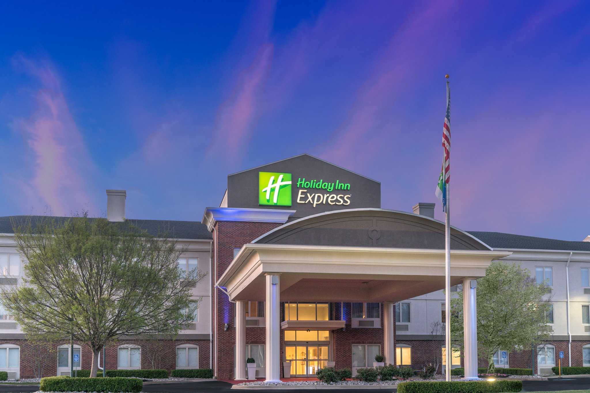 Holiday Inn Express Radcliff - Fort Knox in Radcliff, KY