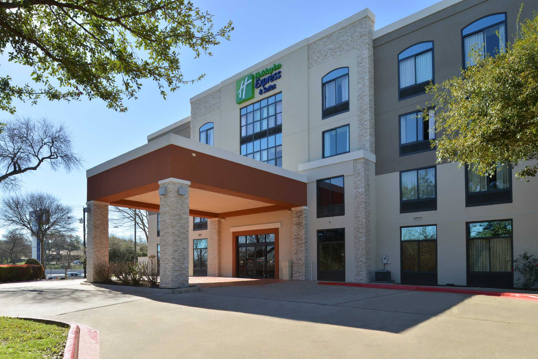 Holiday Inn Express Austin North Central in Austin, TX