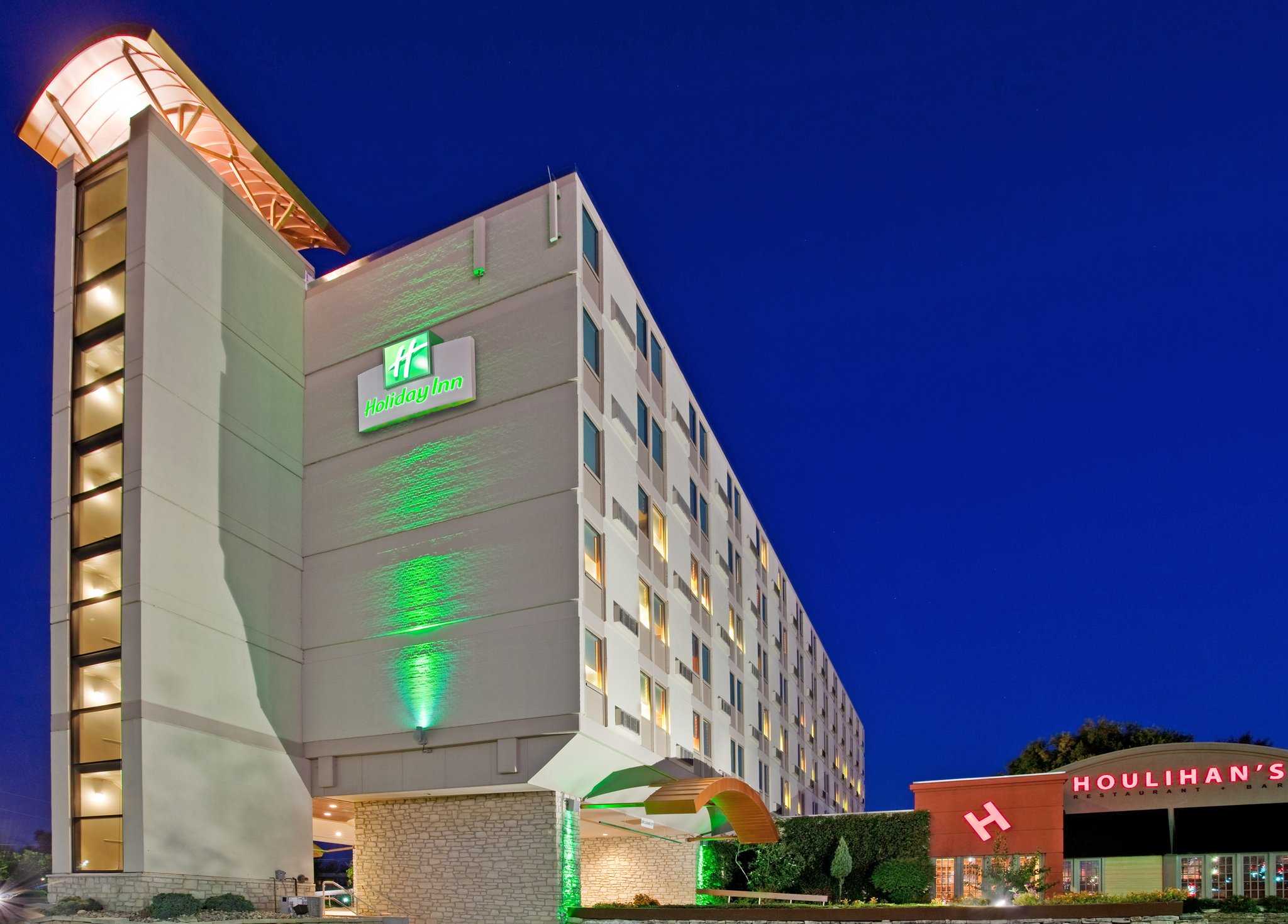 Holiday Inn Manhattan At The Campus in Manhattan, KS