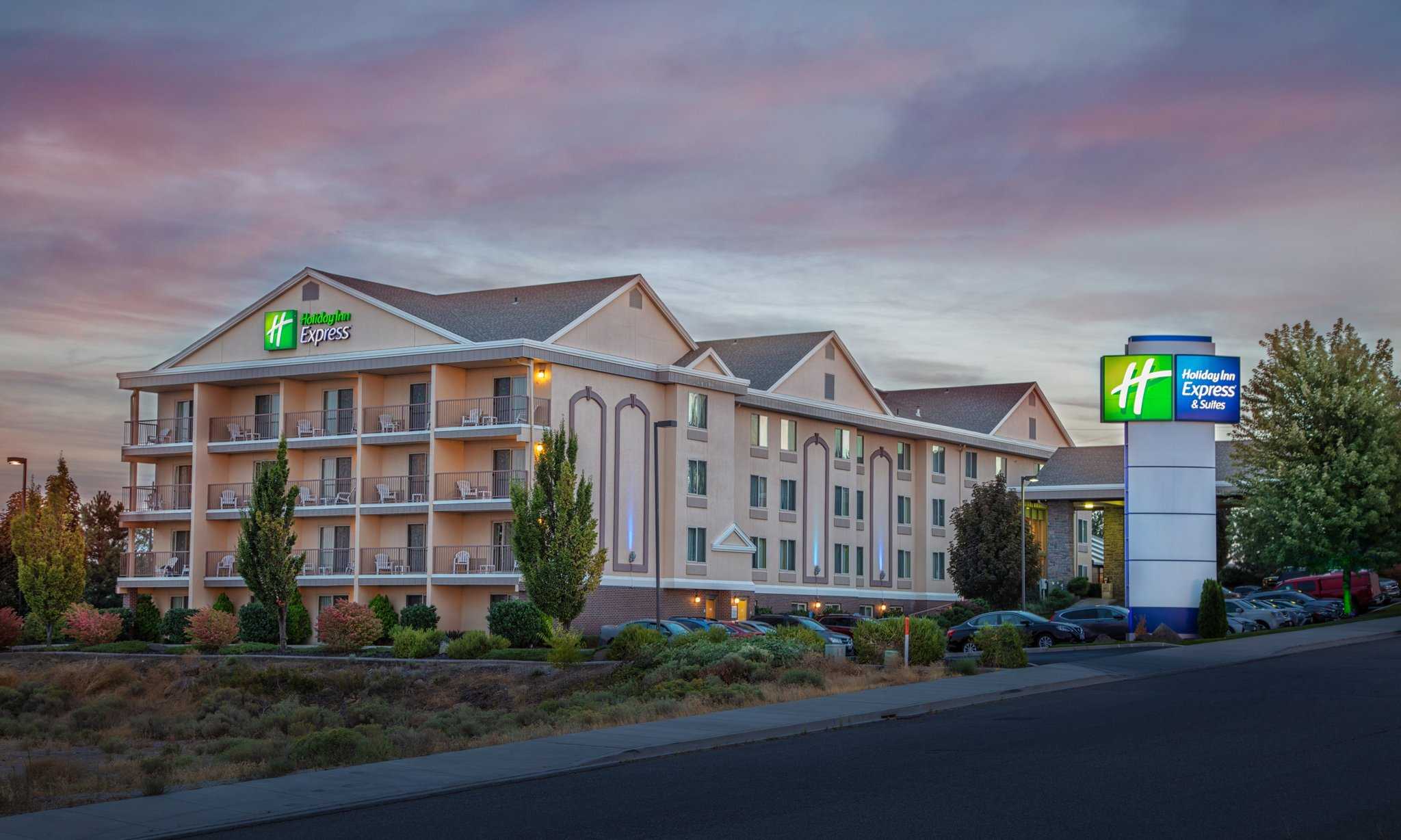 Holiday Inn Express Hotel & Suites Richland in Ричленд, WA