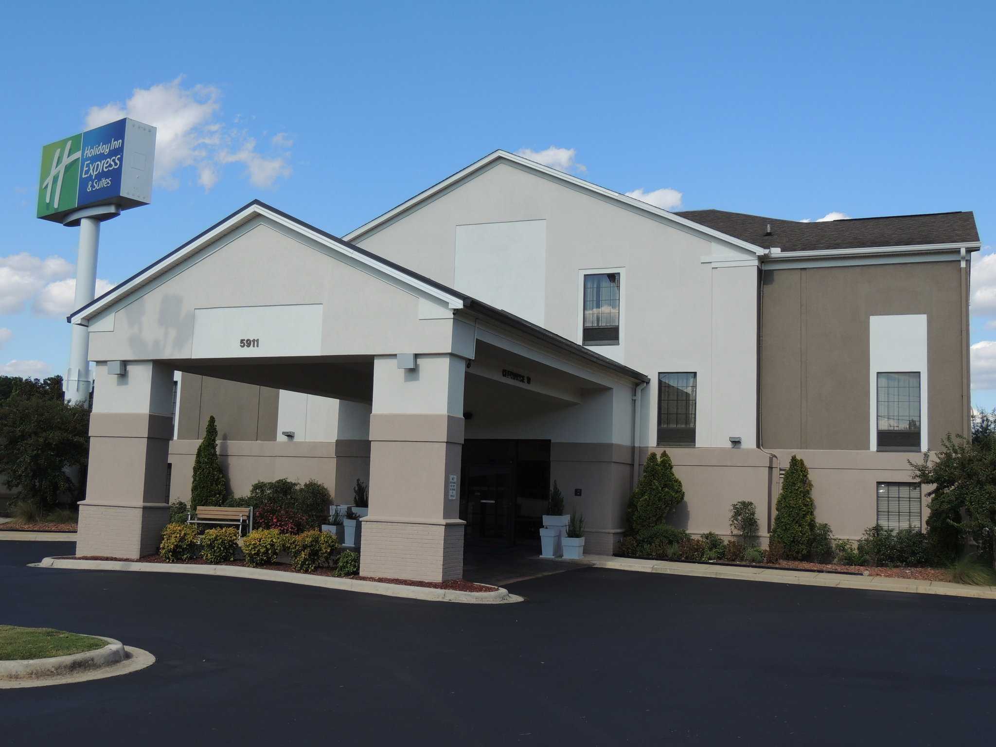 Holiday Inn Express Hotel & Suites Birmingham NE - Trussville in Trussville, AL