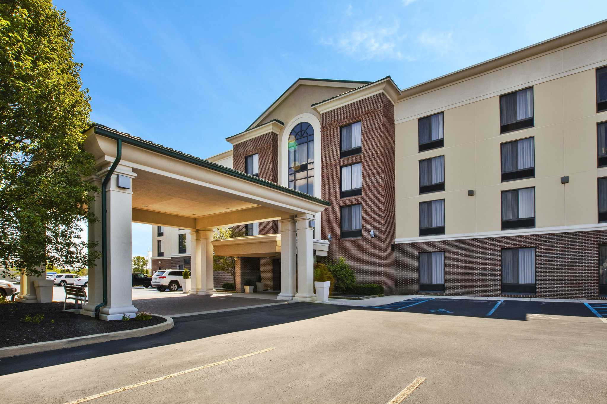 Holiday Inn Express Hotel & Suites Fort Wayne in Fort Wayne, IN