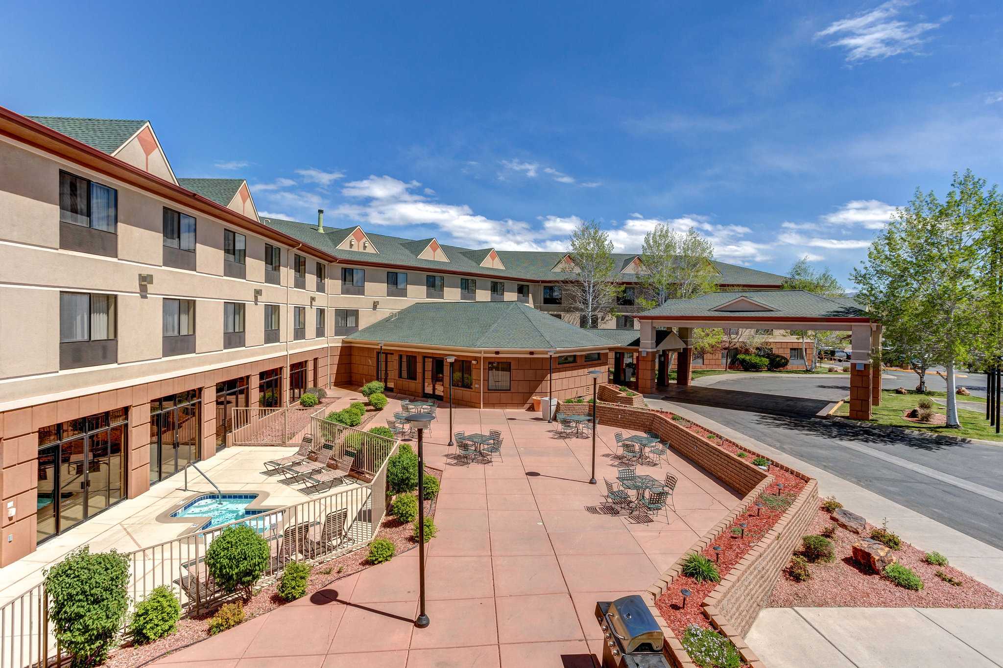 Holiday Inn Express Hotel & Suites Montrose in Montrose, CO