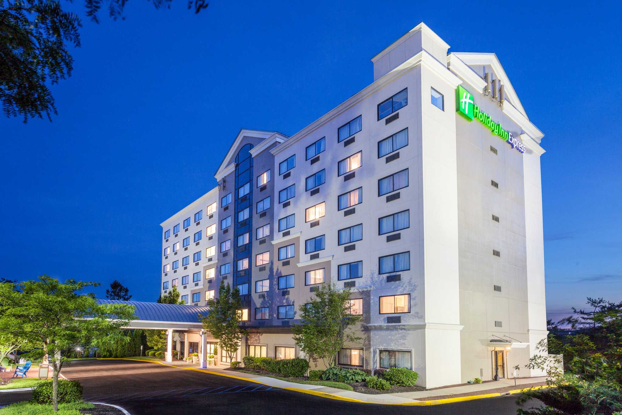 Holiday Inn Express Hauppauge-Long Island in Hauppauge, NY