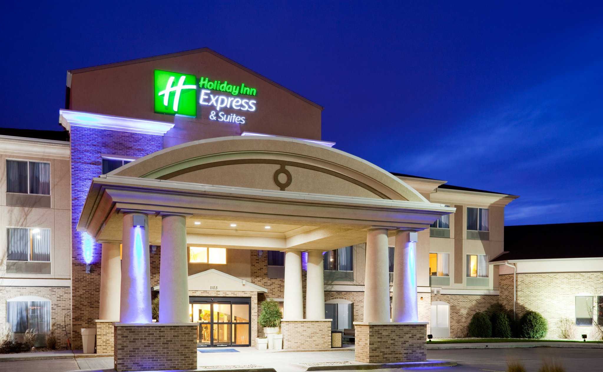 Holiday Inn Express Hotel & Suites Sioux Falls-Brandon in Brandon, SD