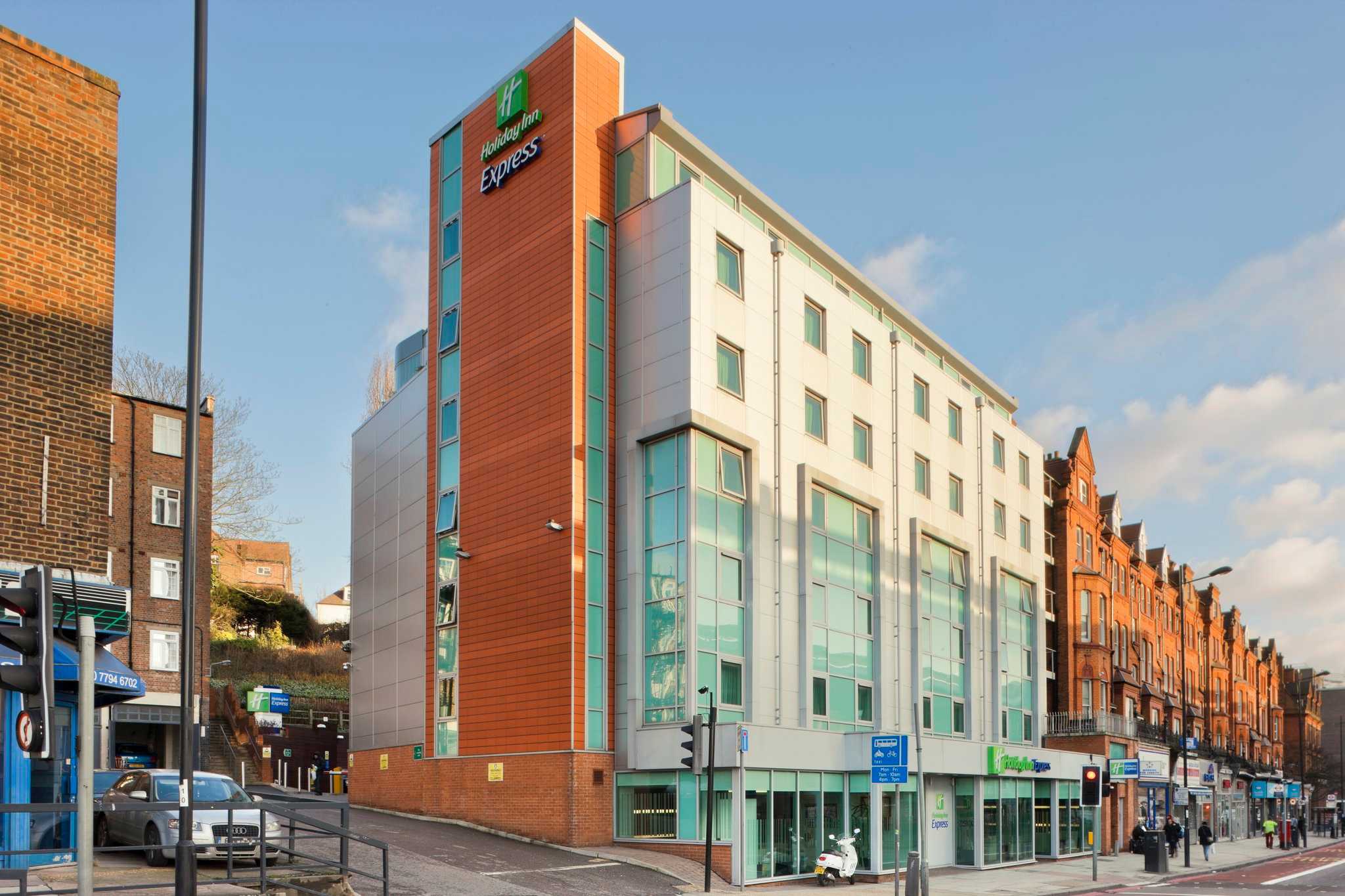 Holiday Inn Express London-Swiss Cottage in Lontoo, GB1