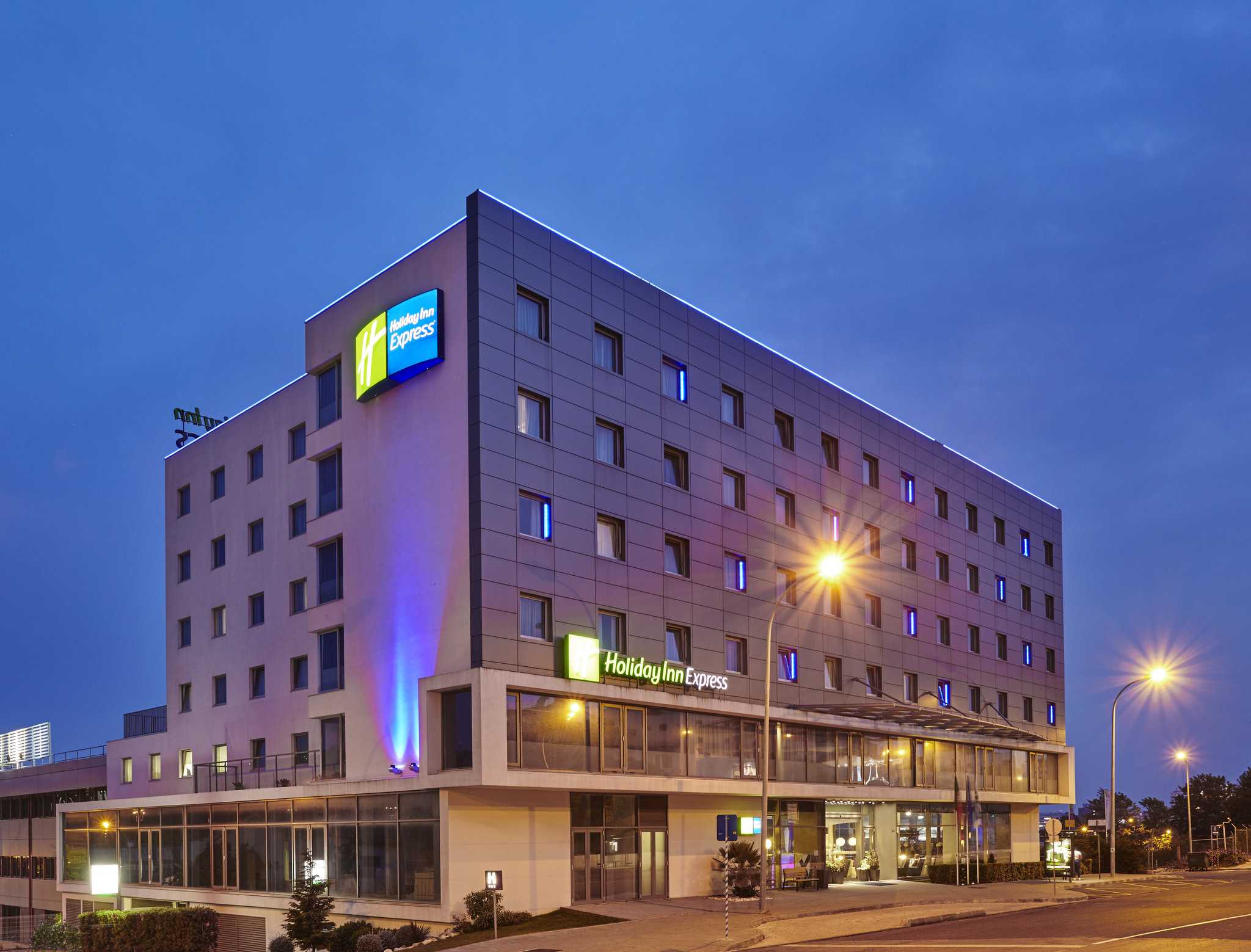 Holiday Inn Express Lisbon - Alfragide in Lissabon, PT