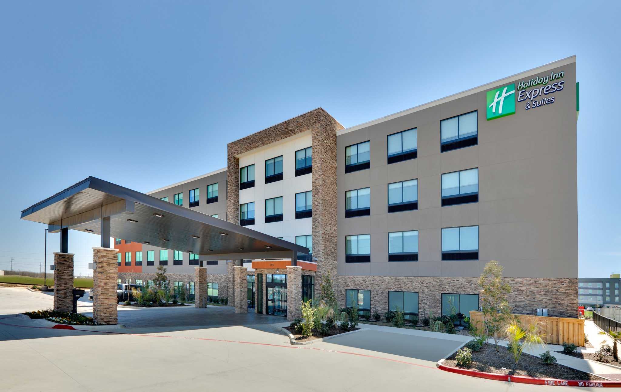 Holiday Inn Express & Suites Fort Worth North - Northlake in デントン, TX