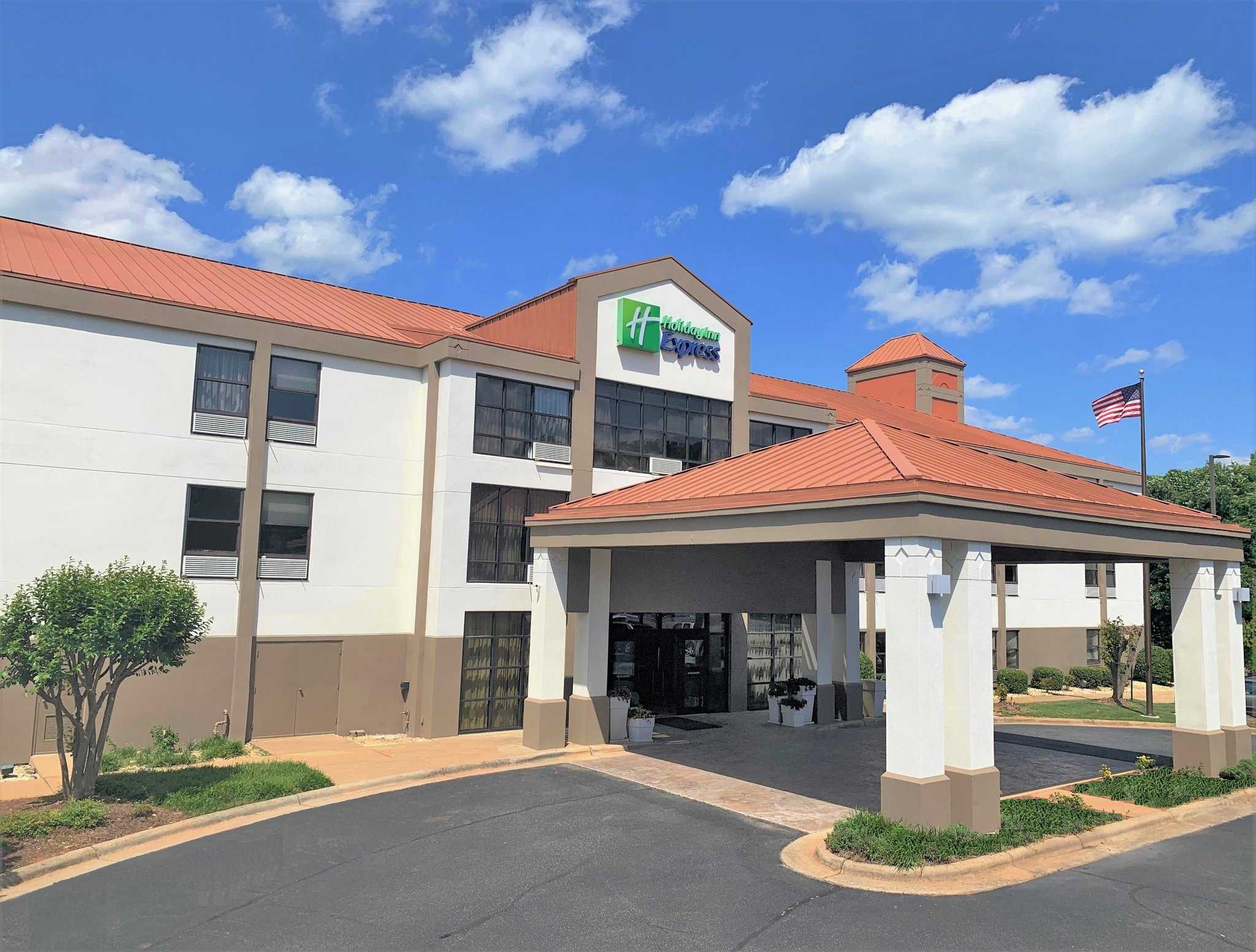 Holiday Inn Express Hotel Hillsborough Durham Area in Hillsborough, NC